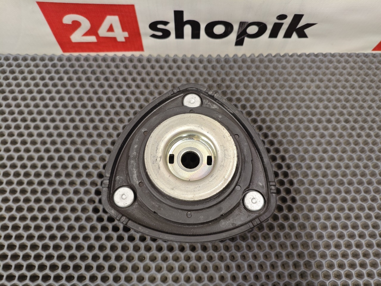 Опора стойки, 3100 рублей, Красноярск