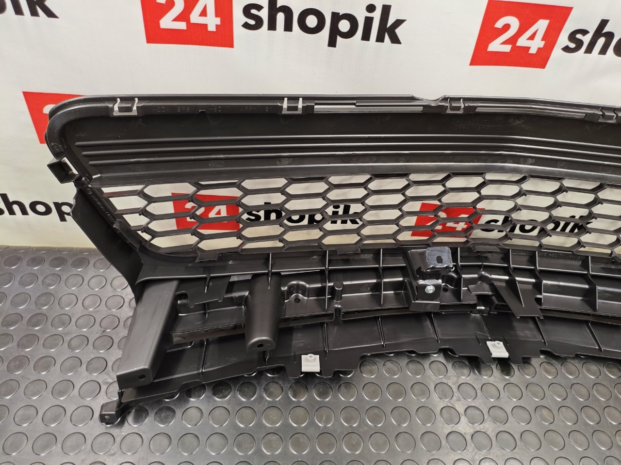 Решетка бампера, 8700 рублей, Красноярск