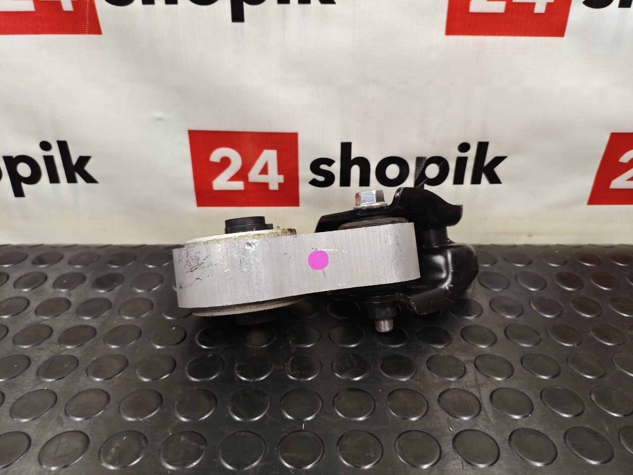 Опора двигателя, 4400 рублей, Красноярск