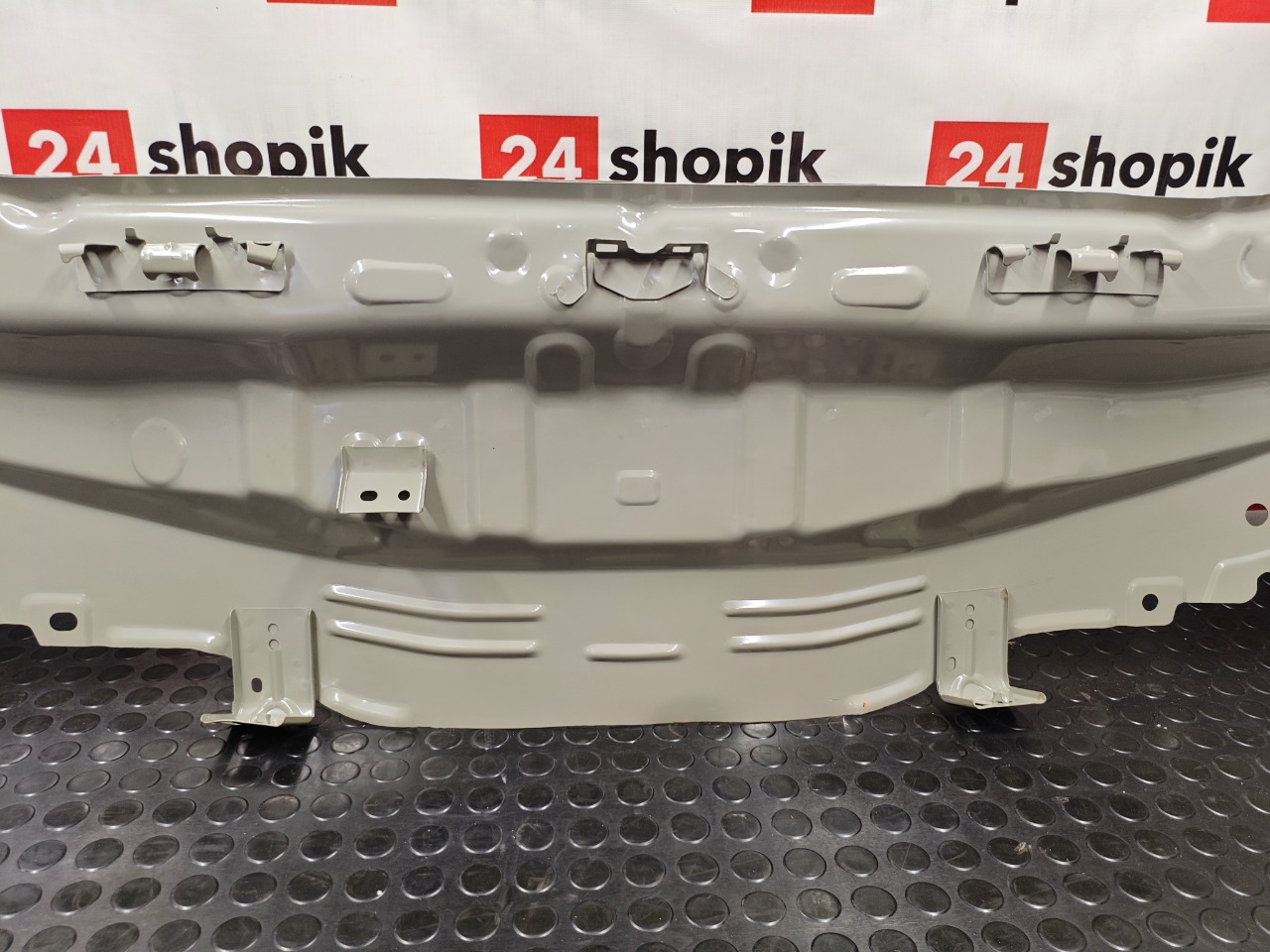 Задняя панель кузова, 38500 рублей, Красноярск