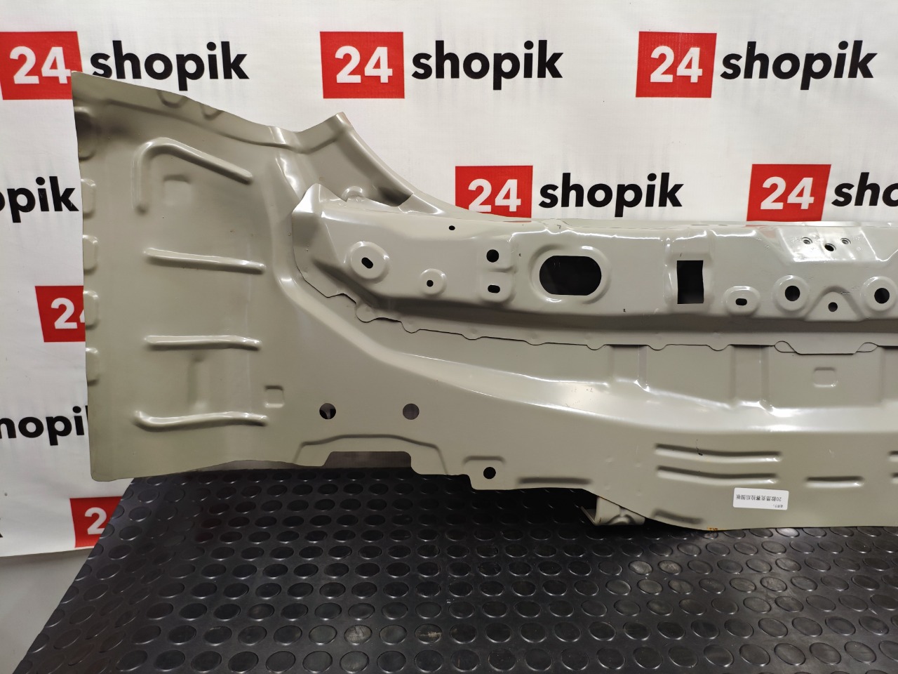 Задняя панель кузова, 38500 рублей, Красноярск