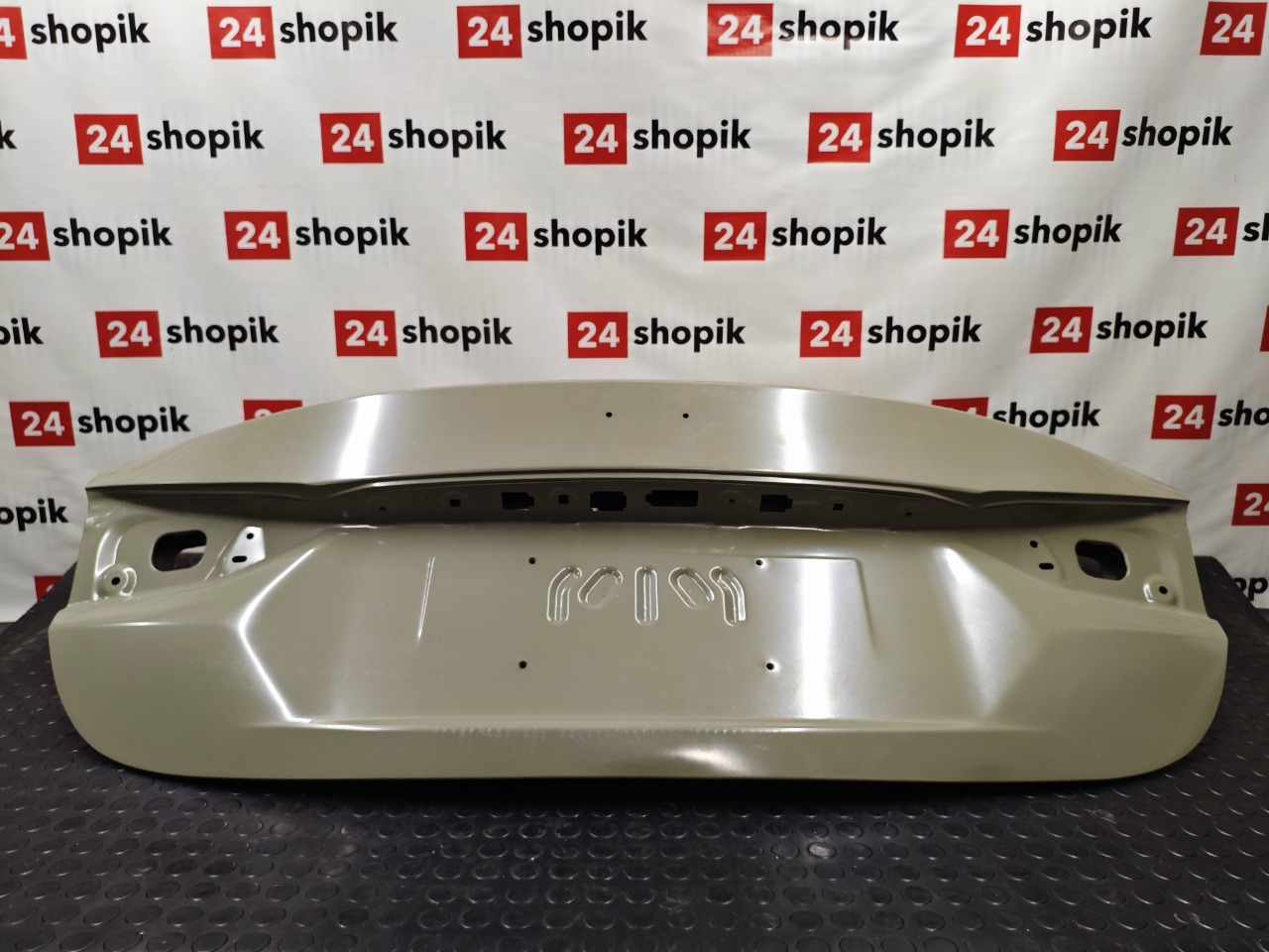 Крышка багажника, 35000 рублей, Красноярск