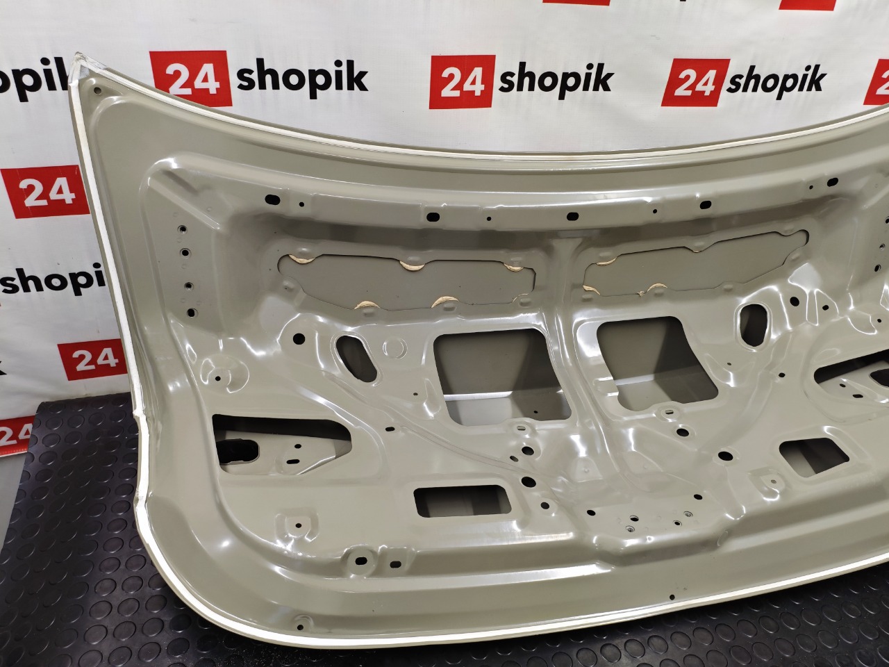 Крышка багажника, 35000 рублей, Красноярск