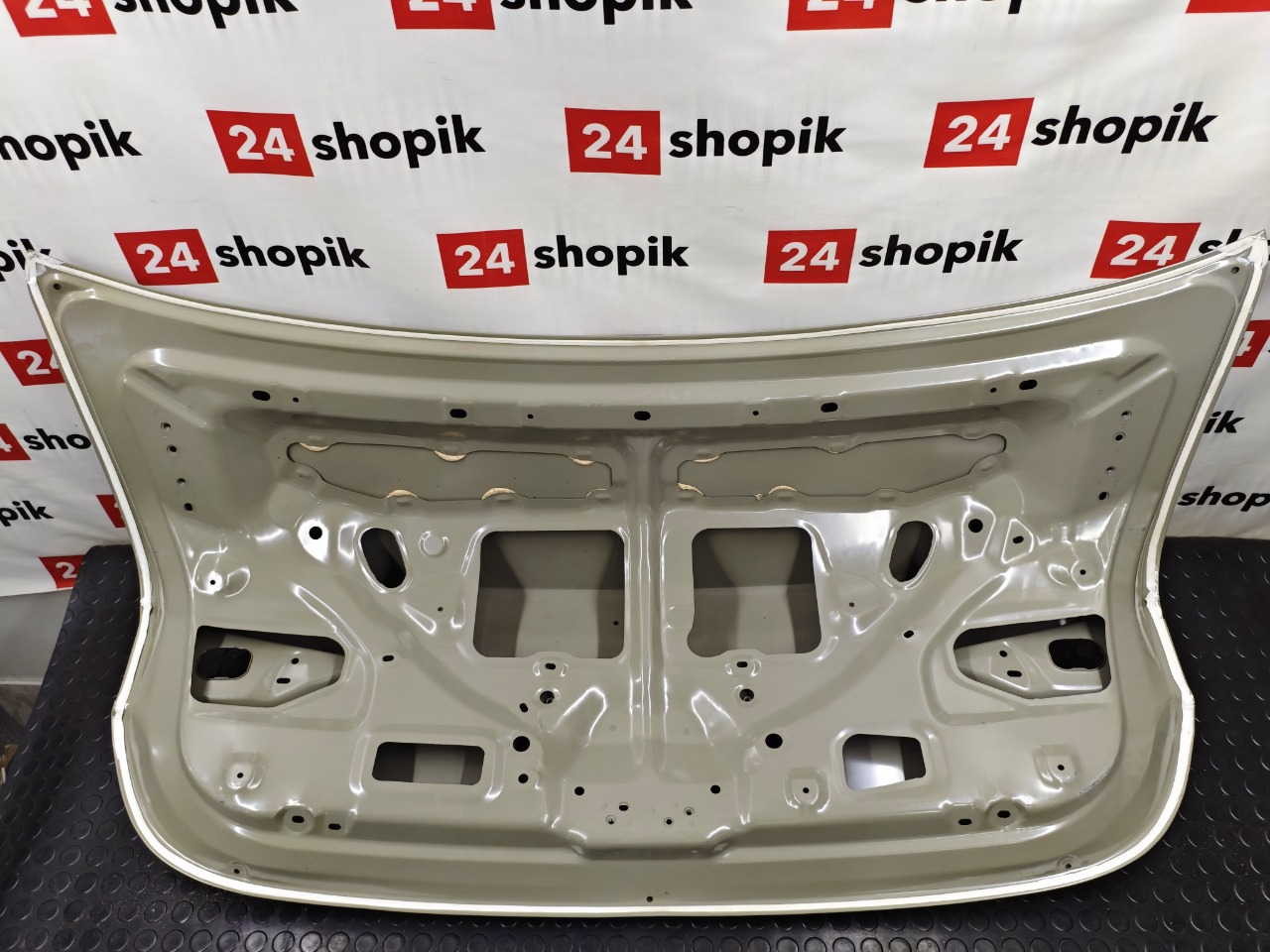 Крышка багажника, 35000 рублей, Красноярск