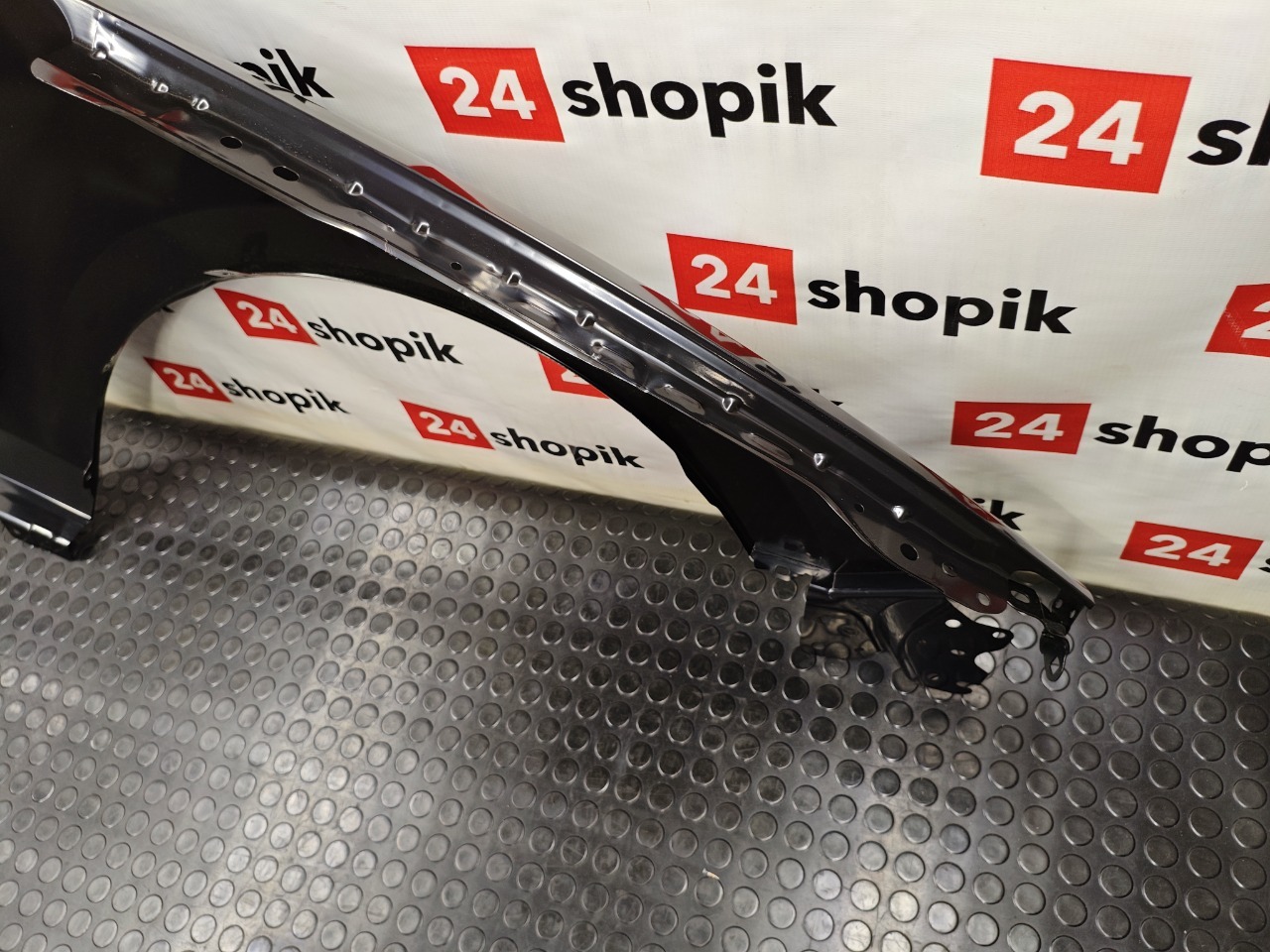 Крыло, 27500 рублей, Красноярск