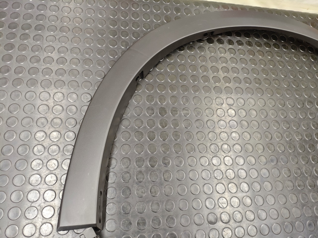 Накладка крыла, 1800 рублей, Красноярск