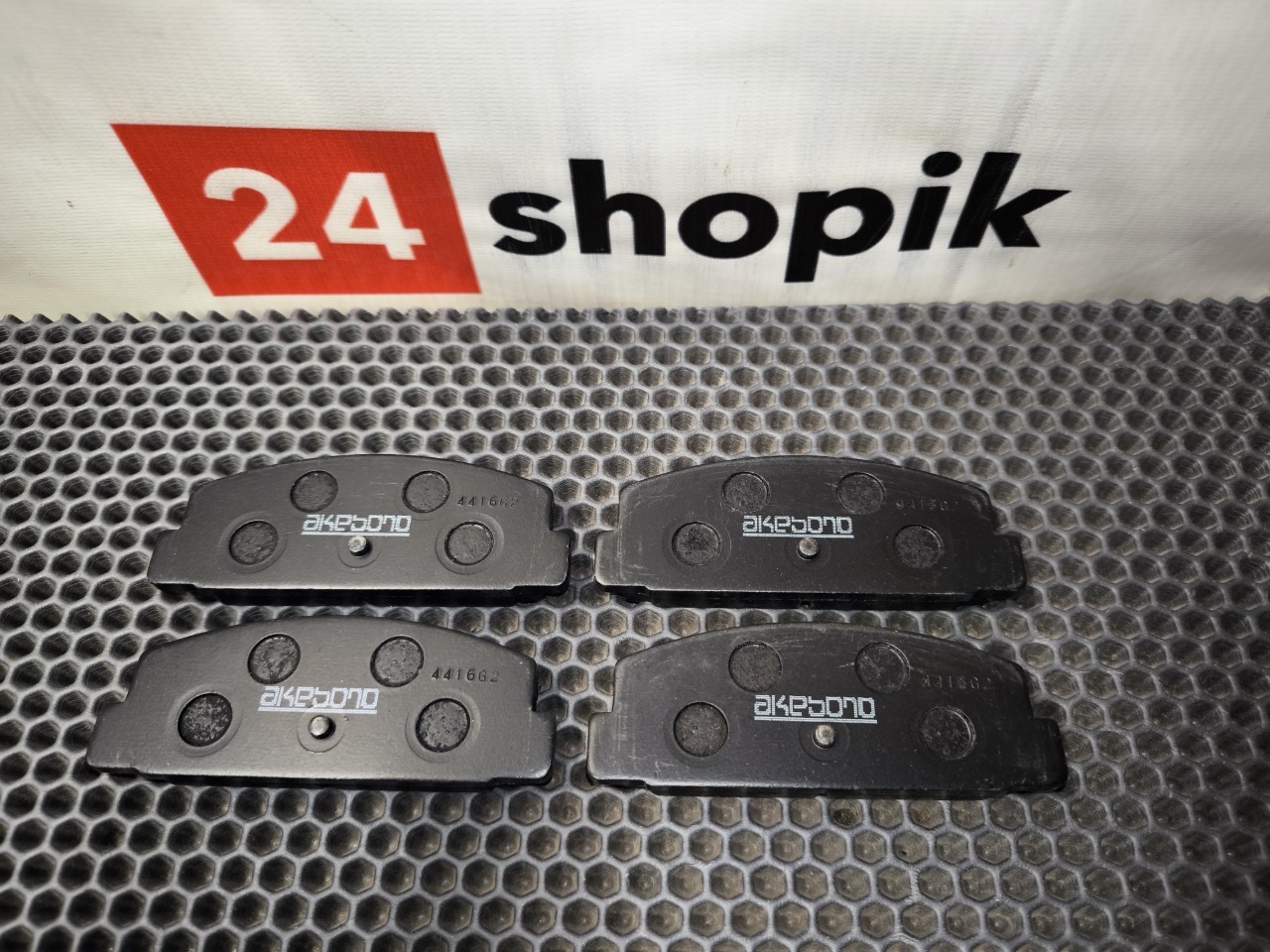 Тормозные колодки, 3000 рублей, Красноярск