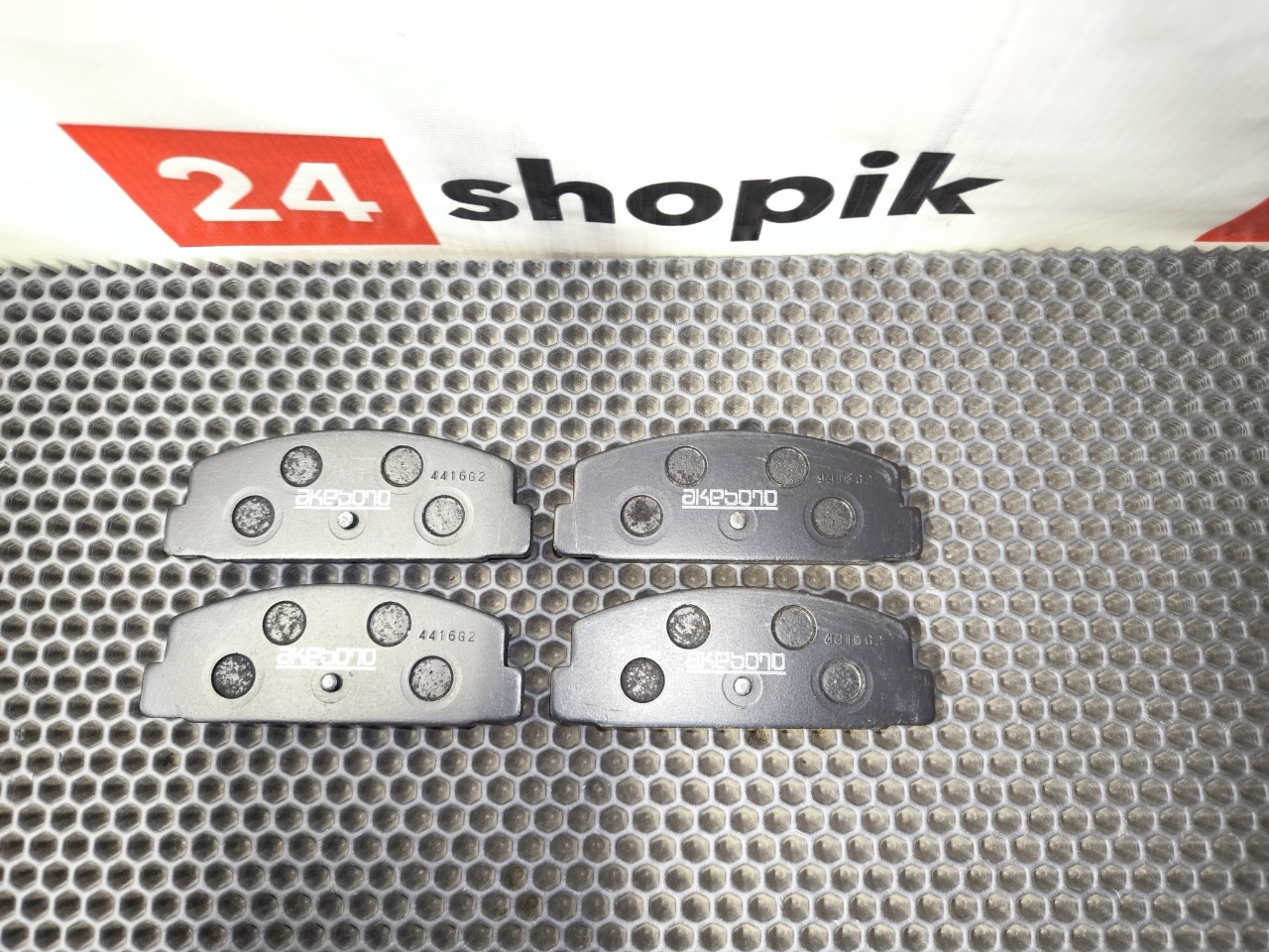 Тормозные колодки, 3000 рублей, Красноярск