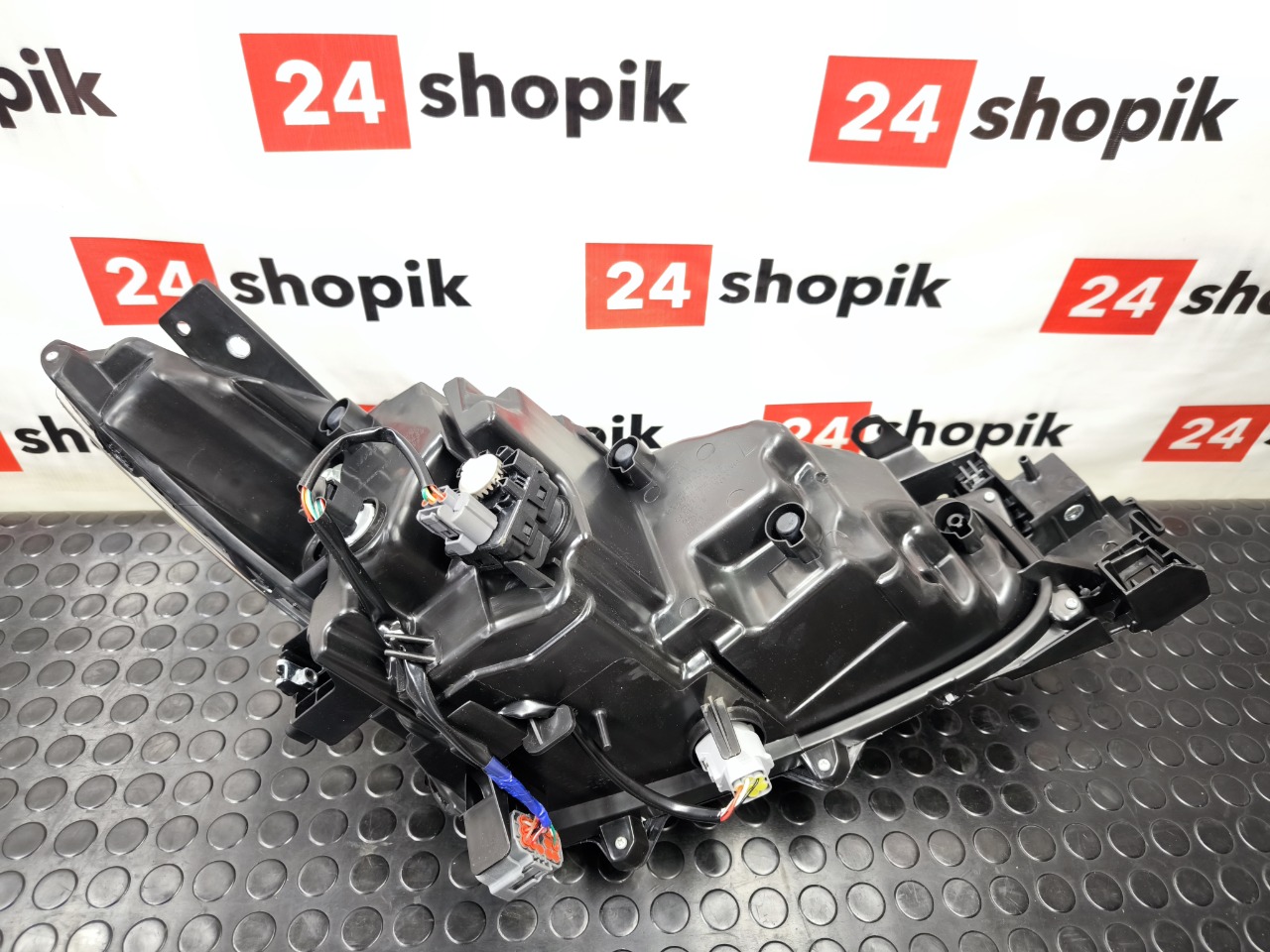 Фара, 35000 рублей, Красноярск