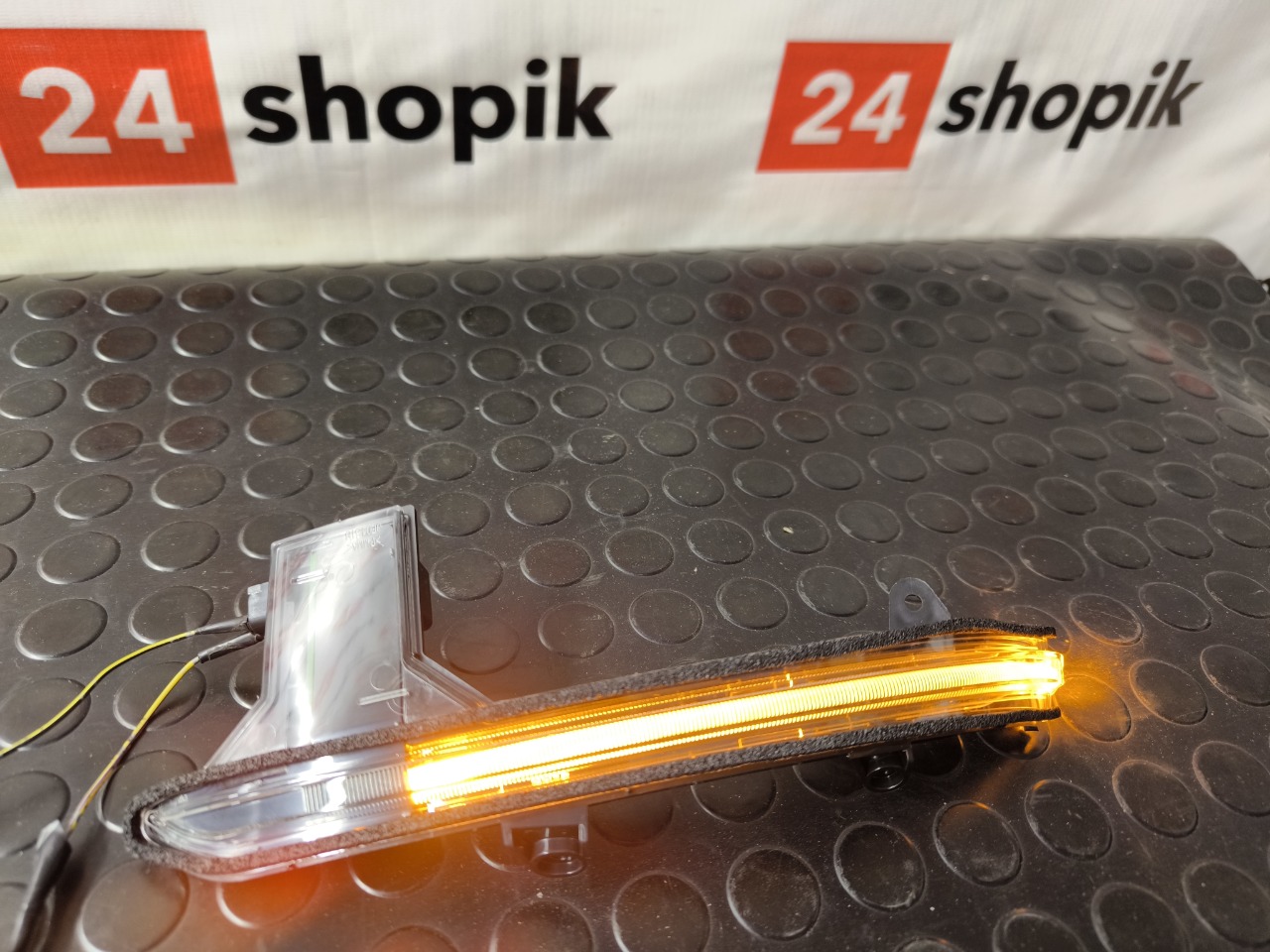 Повторитель поворота, 3300 рублей, Красноярск