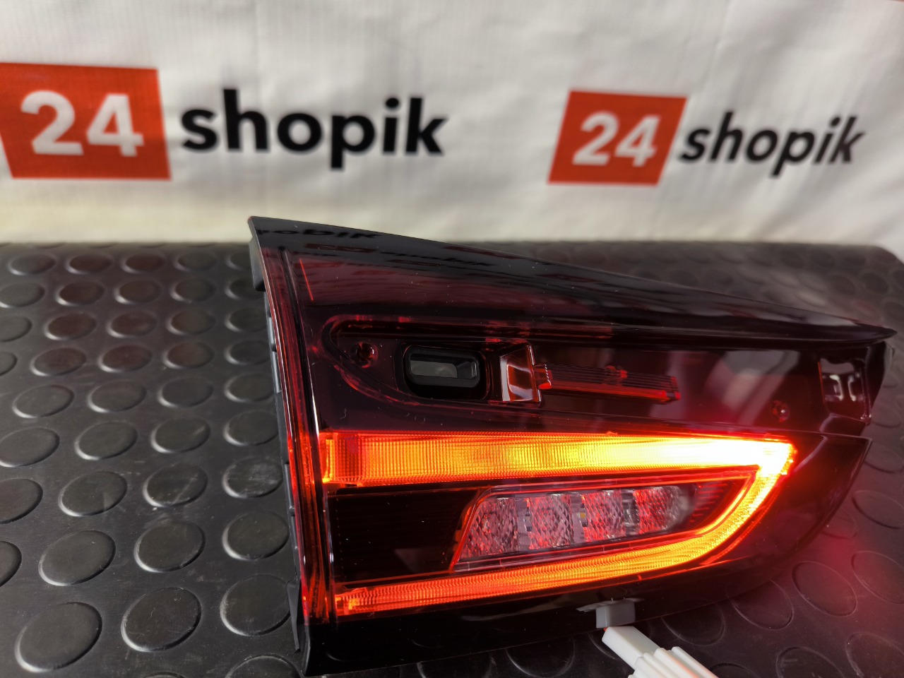 Фонарь заднего хода, 9900 рублей, Красноярск