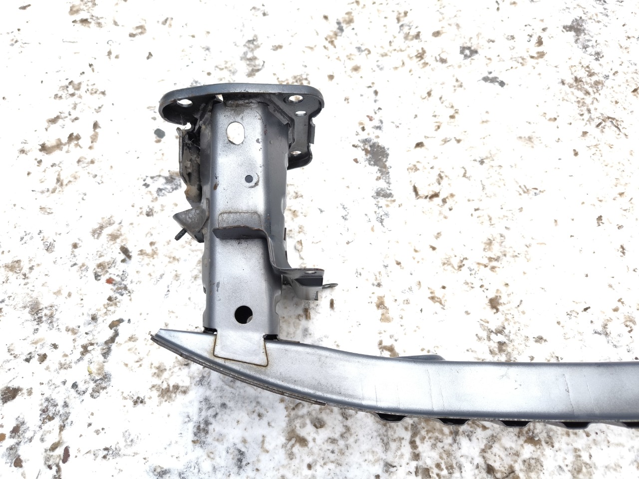 Усилитель бампера, 5100 рублей, Красноярск