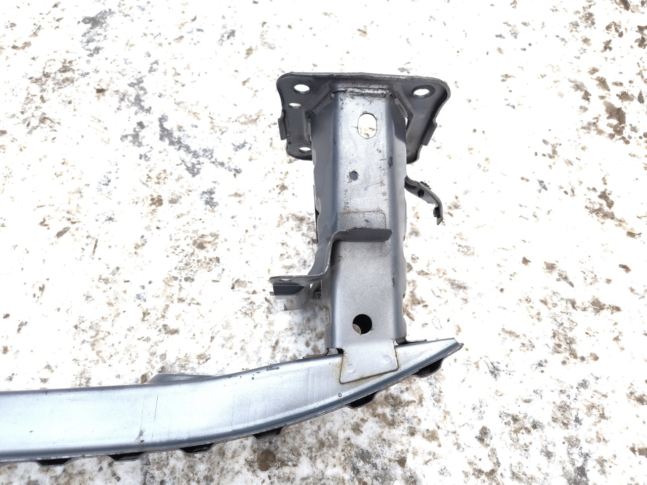 Усилитель бампера, 5100 рублей, Красноярск