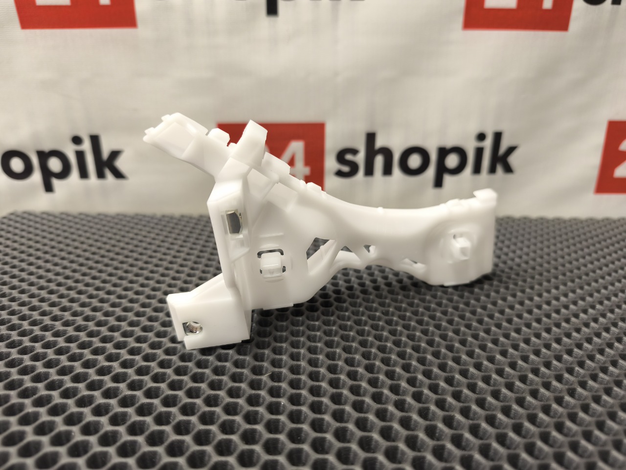 кронштейн бампера, 1900 рублей, Красноярск