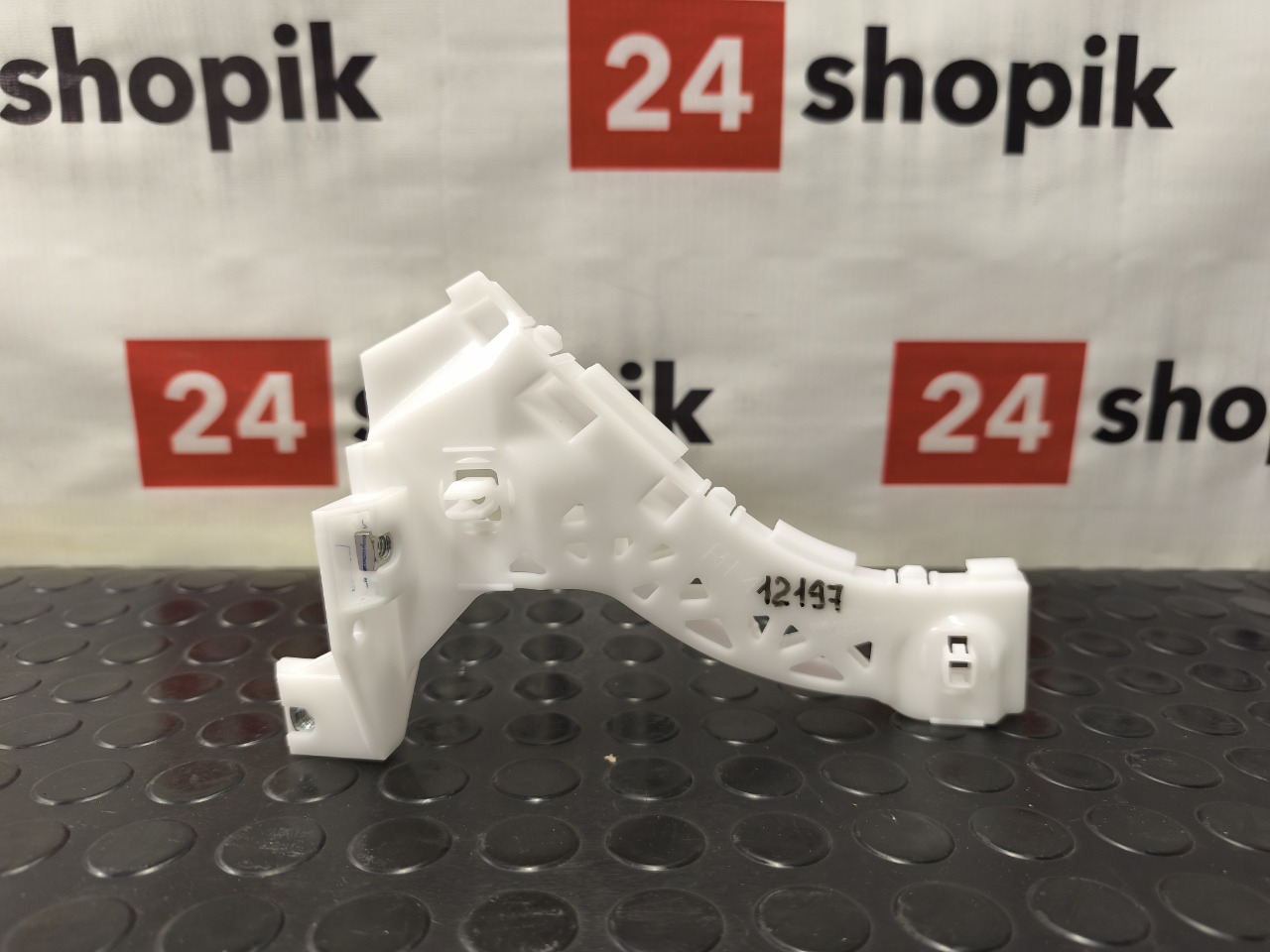 кронштейн бампера, 1600 рублей, Красноярск