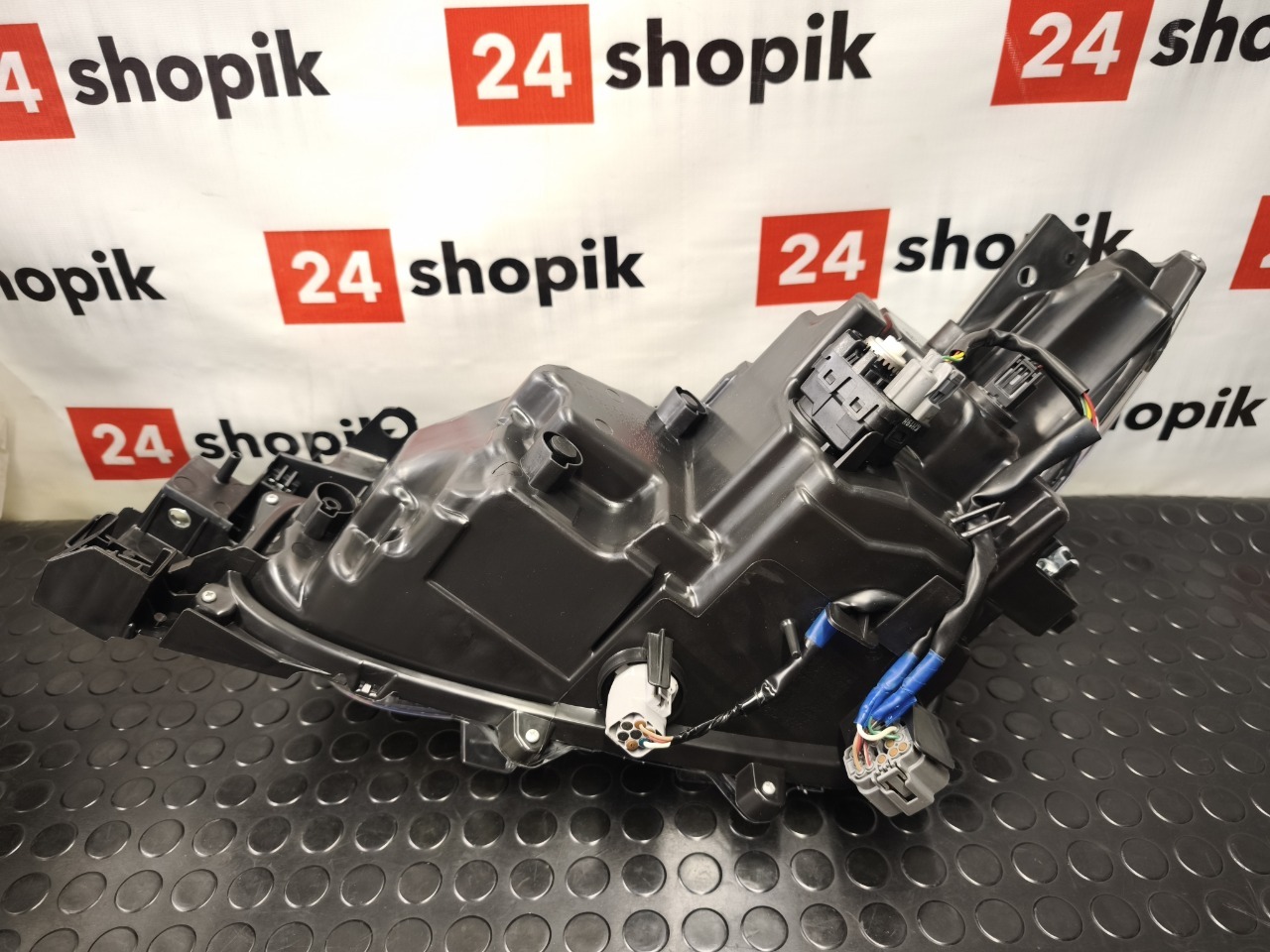 Фара, 35000 рублей, Красноярск