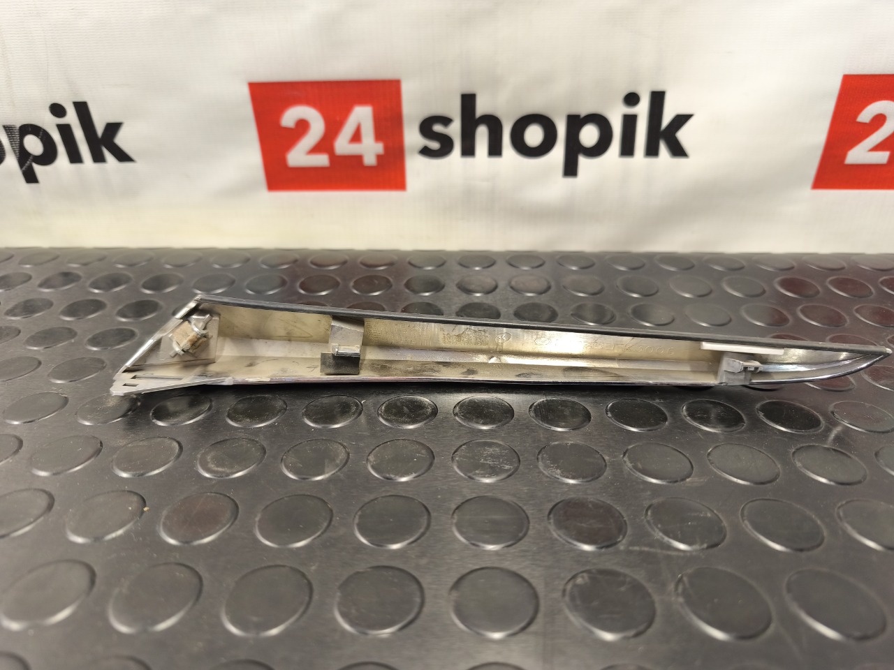 Накладка багажника, 2500 рублей, Красноярск