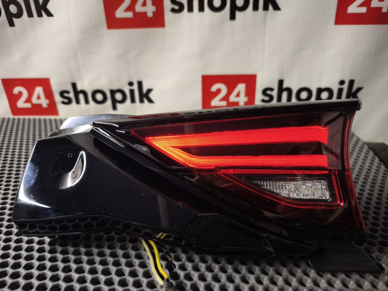 Фонарь заднего хода, 9500 рублей, Красноярск