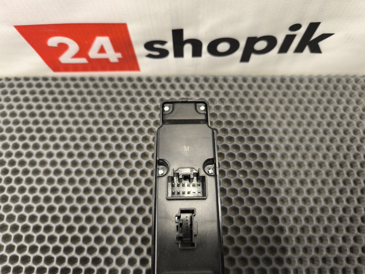 Блок управления стеклоподъемниками, 4900 рублей, Красноярск