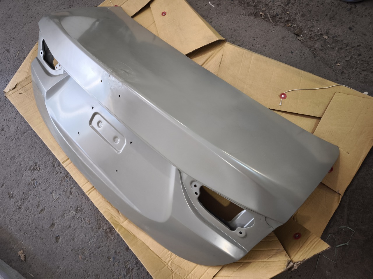 Крышка багажника, 14000 рублей, Красноярск