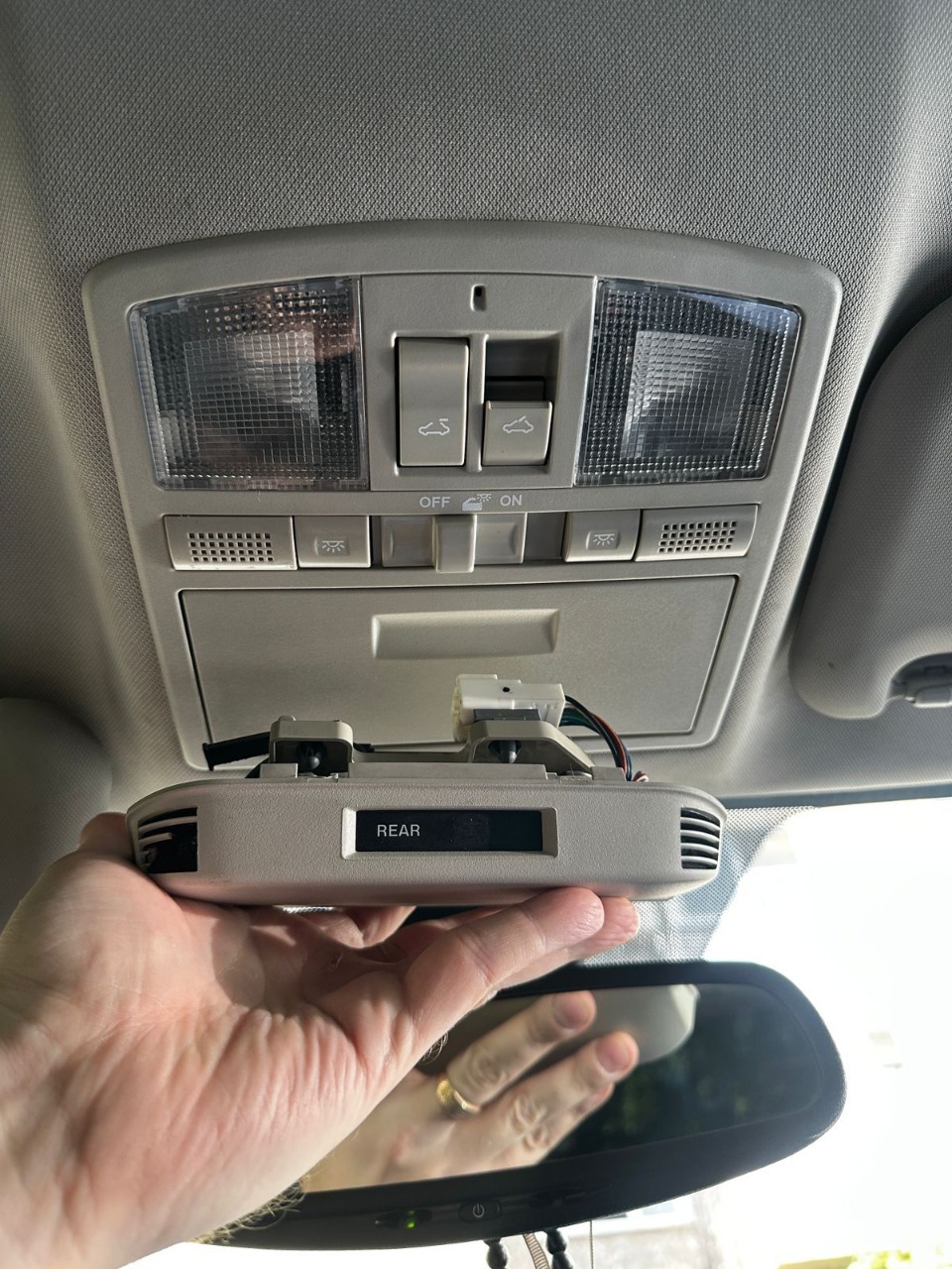 Фонарь освещения салона, 4500 рублей, Красноярск