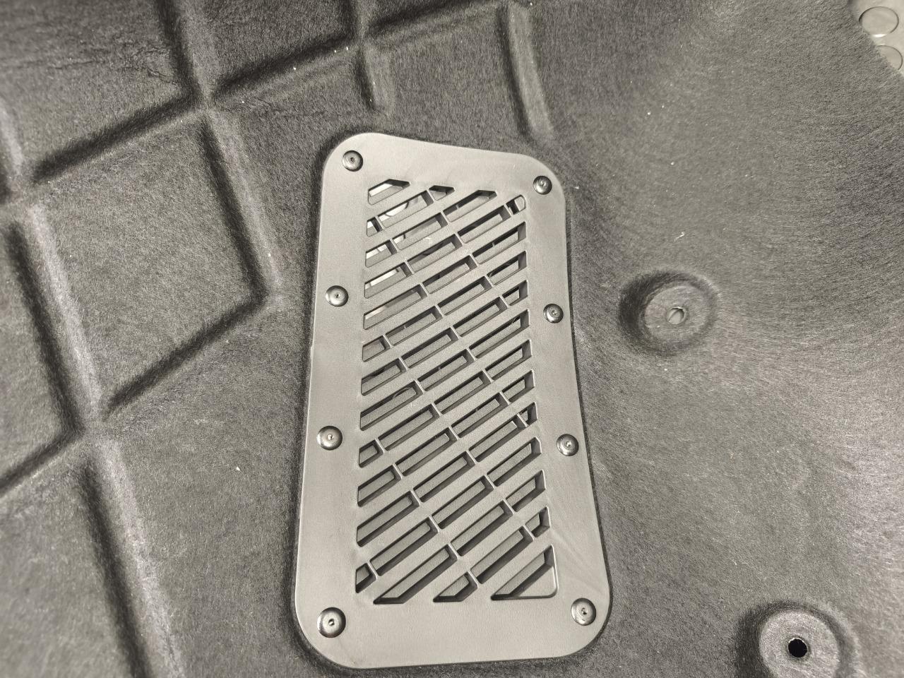 Подкрылок, 10000 рублей, Красноярск