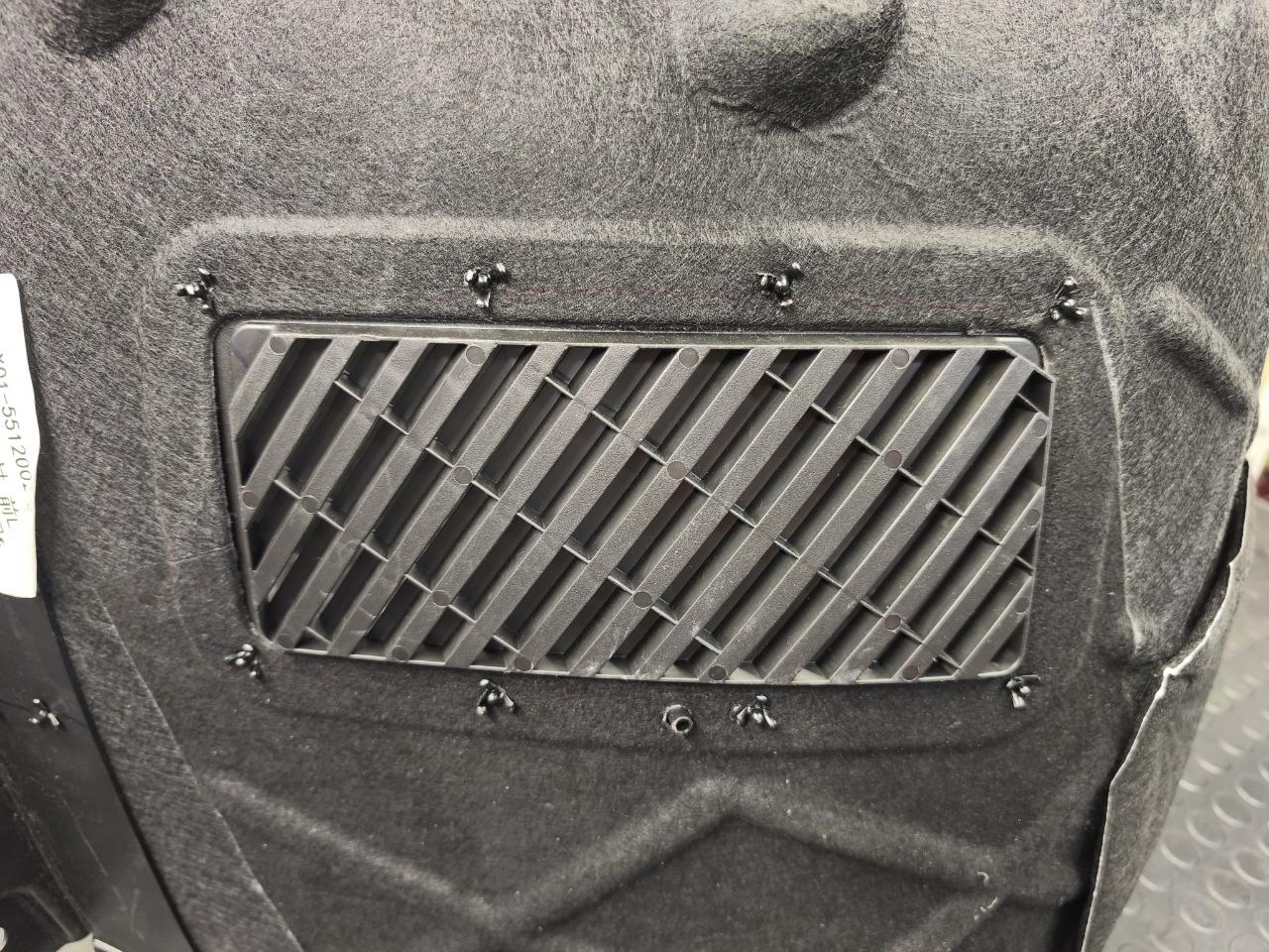 Подкрылок, 10000 рублей, Красноярск