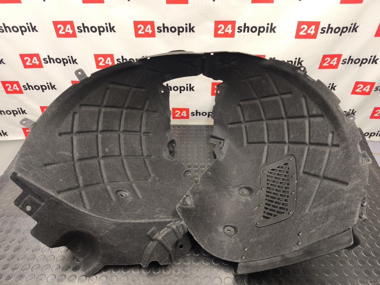 Подкрылок, 10000 рублей, Красноярск