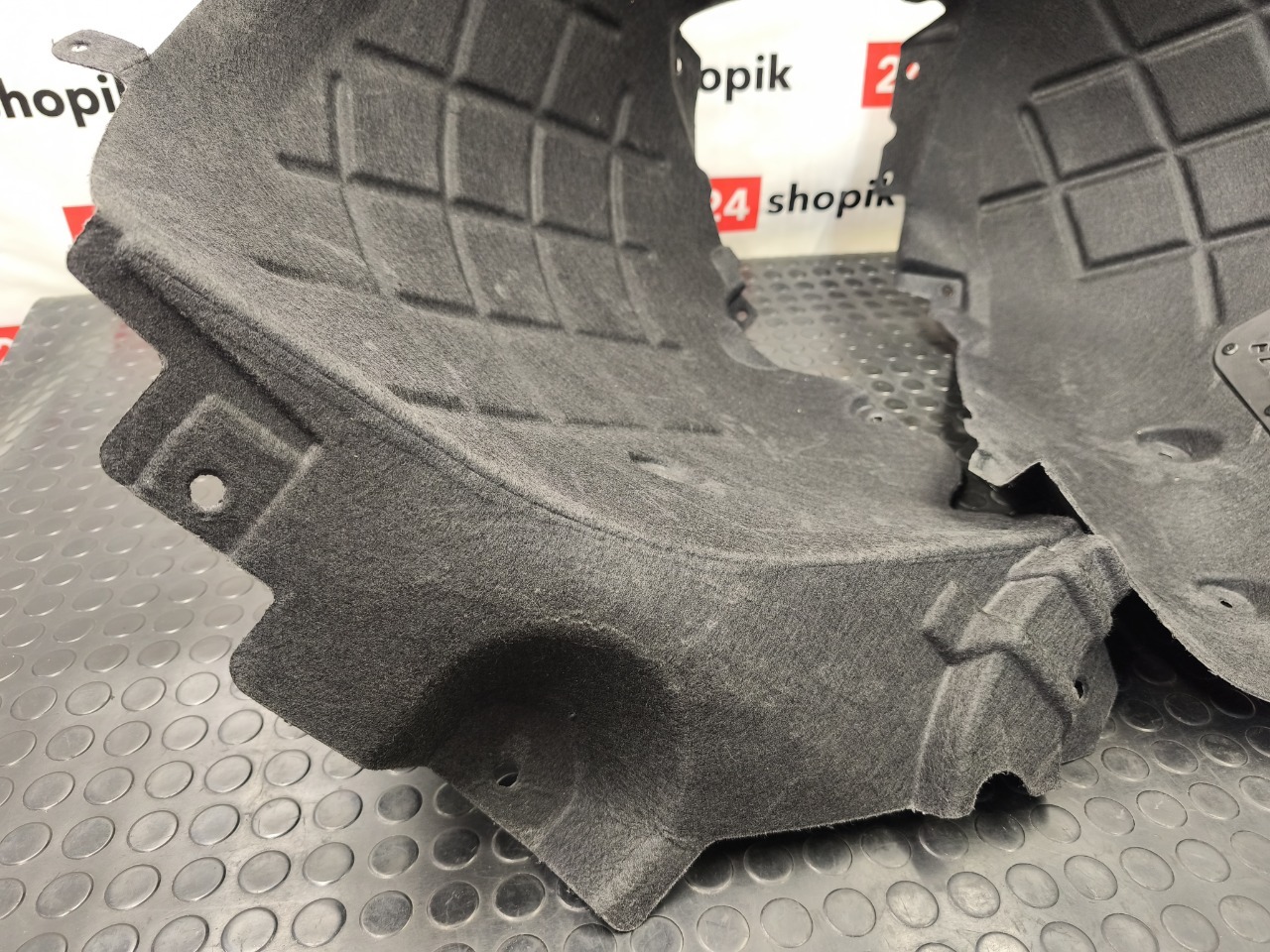 Подкрылок, 10000 рублей, Красноярск