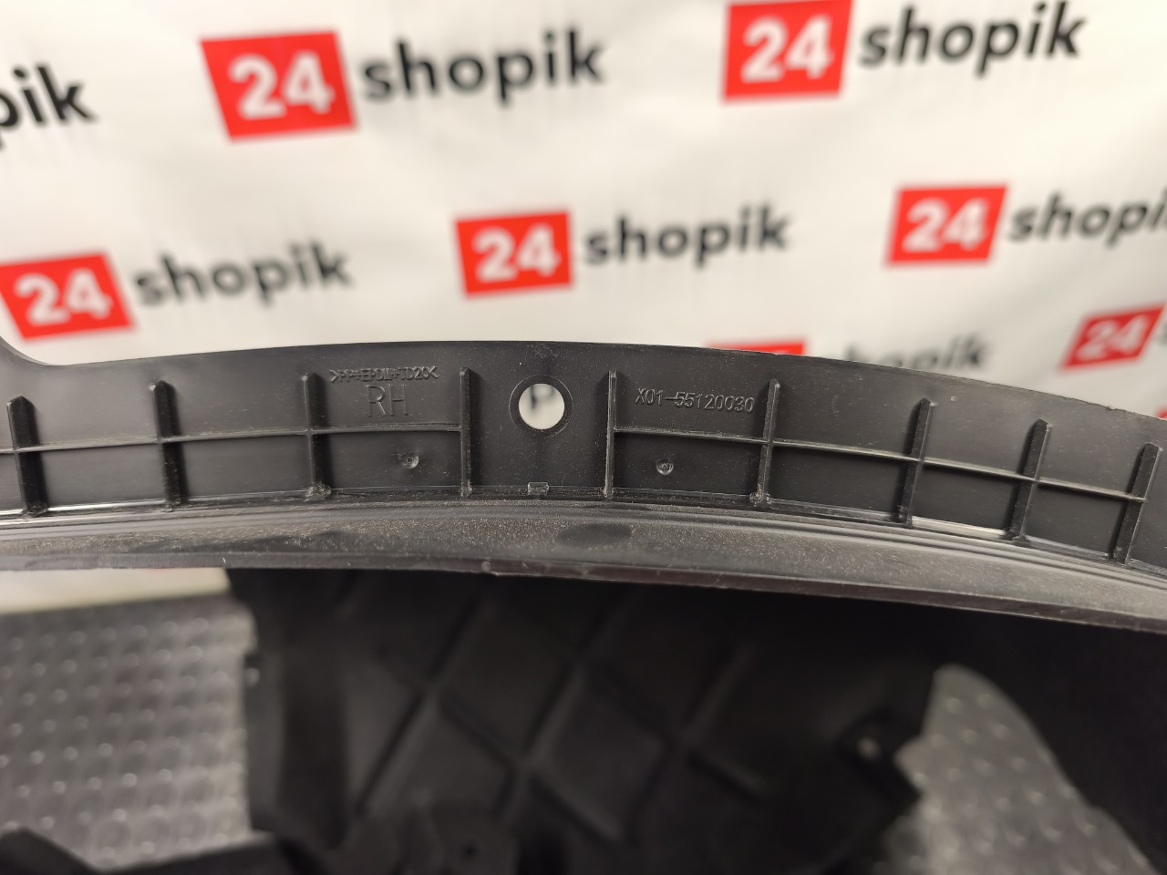 Подкрылок, 10000 рублей, Красноярск