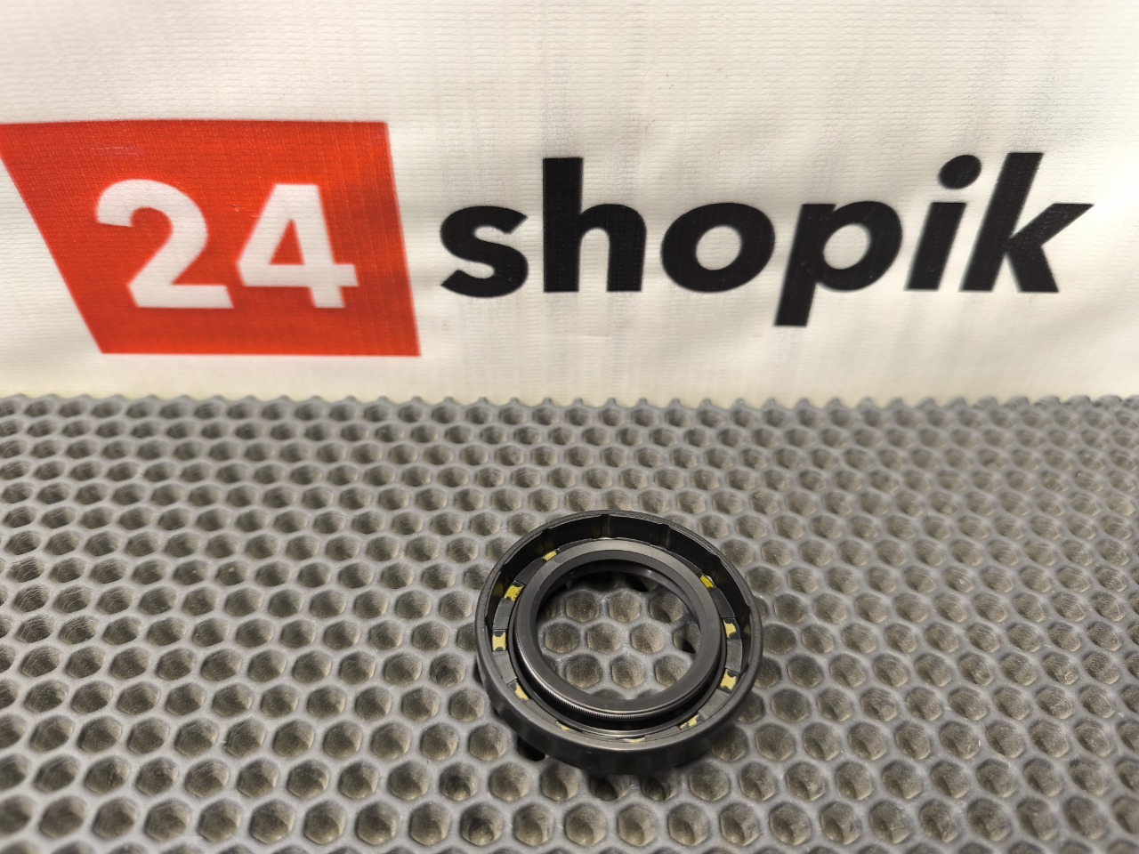 Сальник привода, 500 рублей, Красноярск