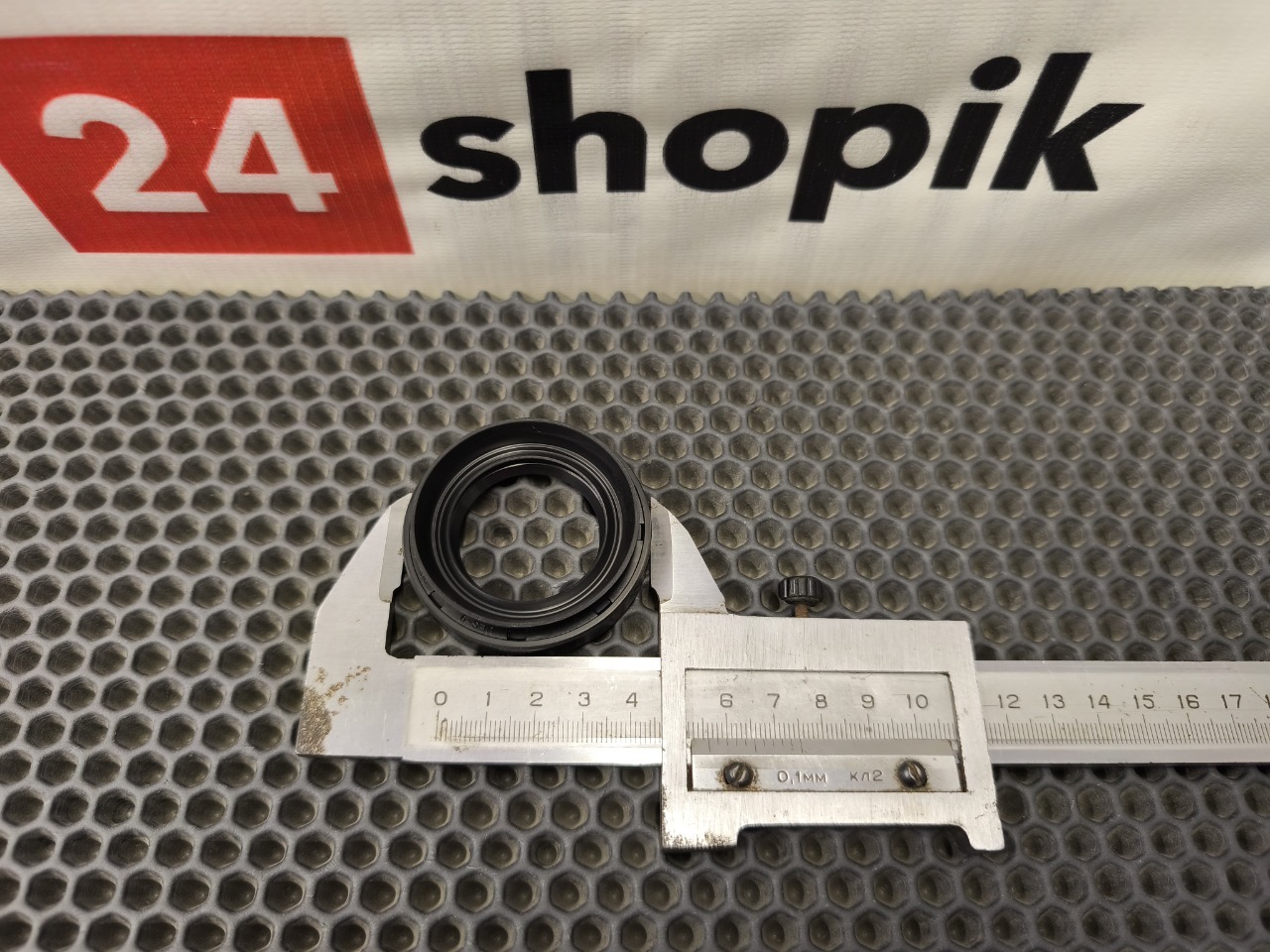 Сальник привода, 500 рублей, Красноярск