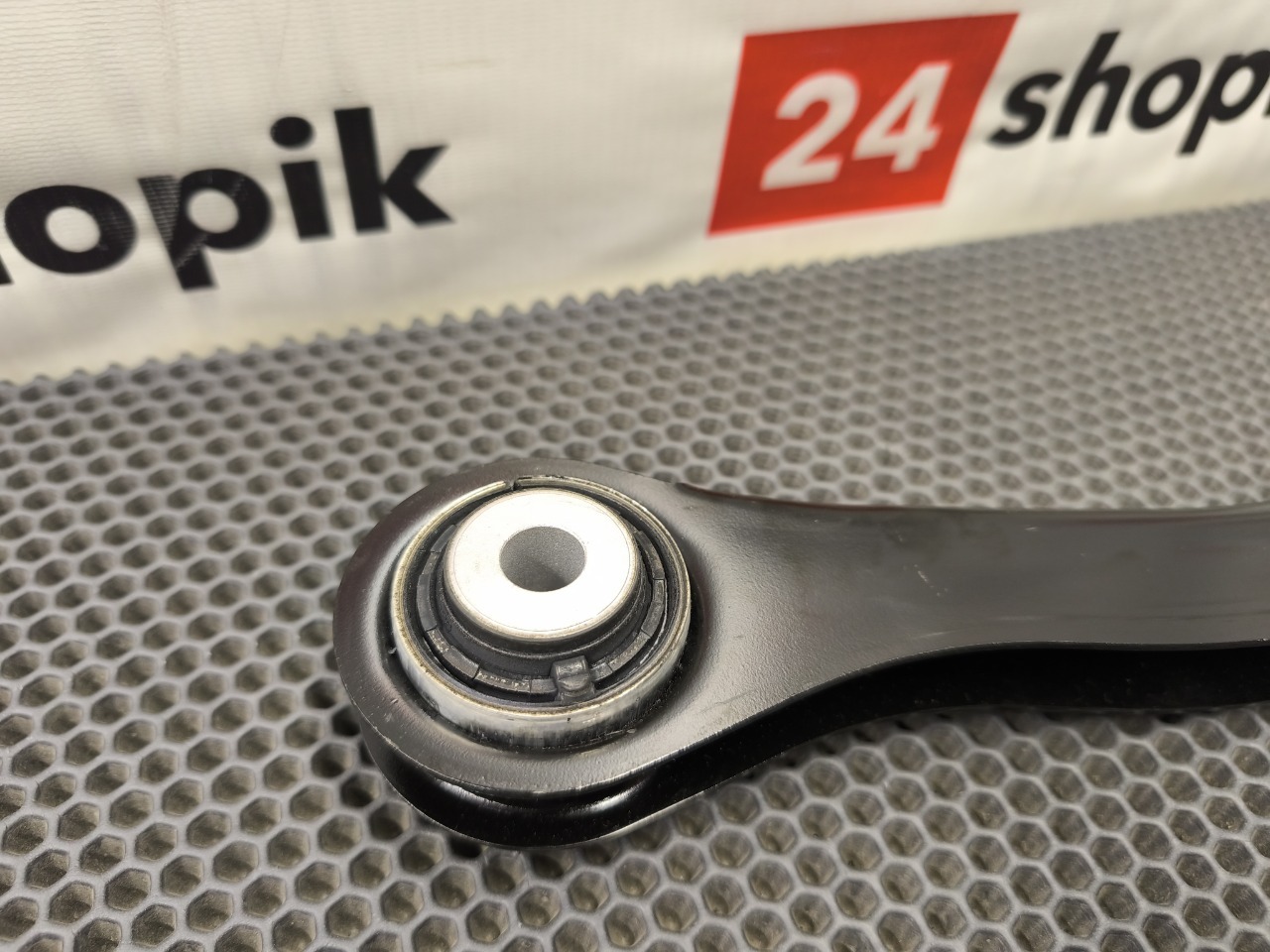 Рычаг поперечный, 4200 рублей, Красноярск