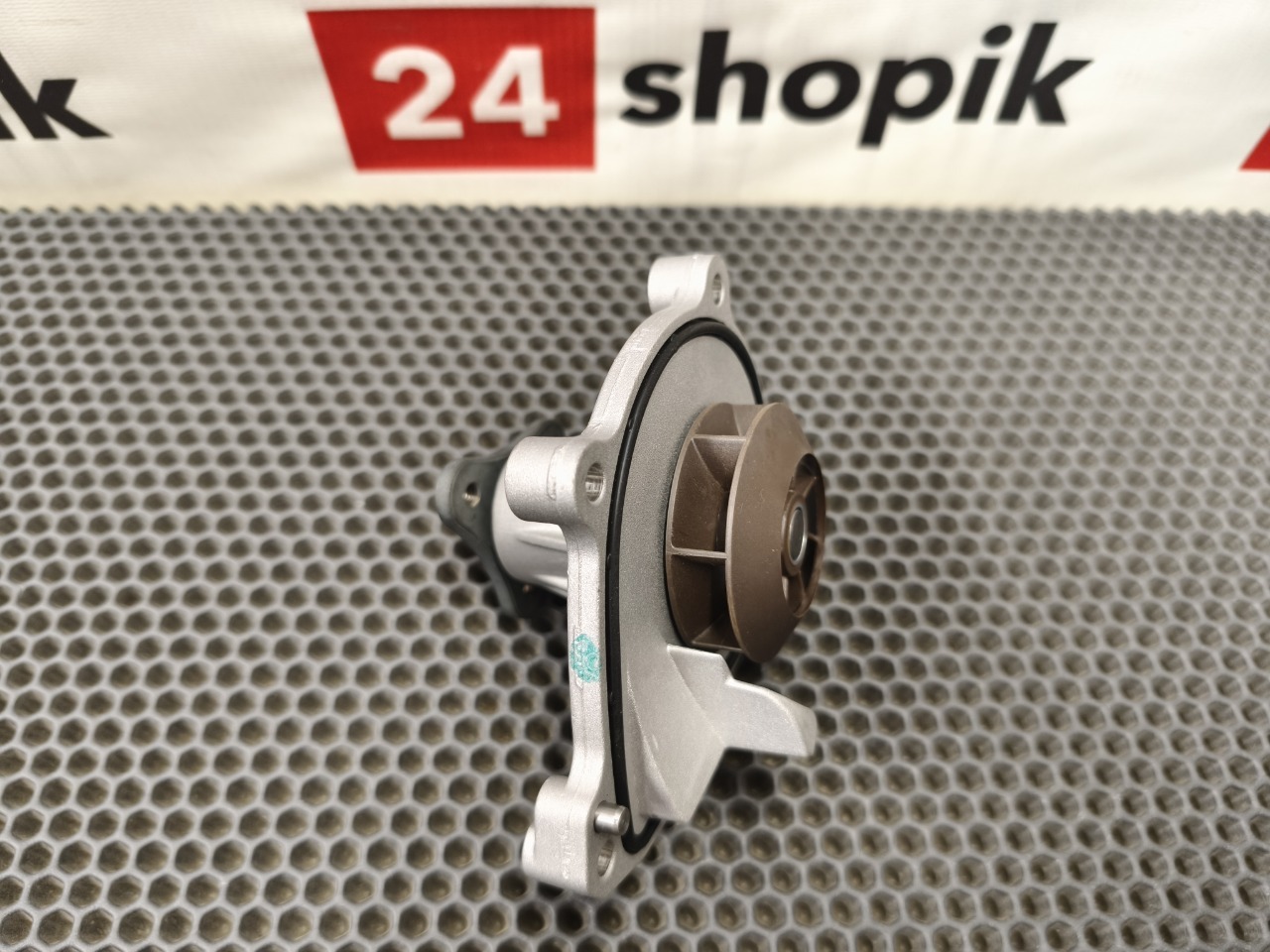 Насос системы охлаждения, 12500 рублей, Красноярск