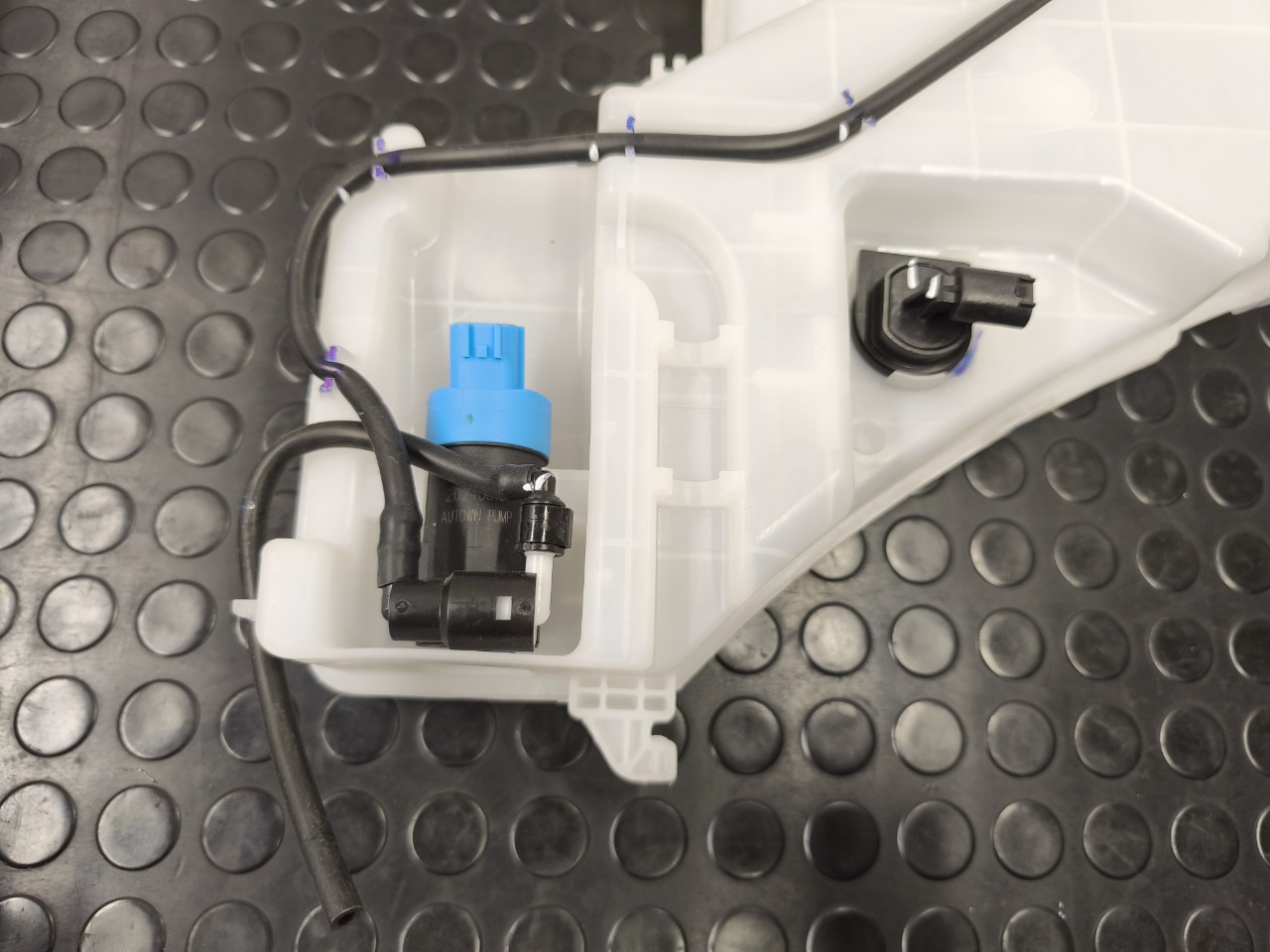 Бачок омывателя, 12000 рублей, Красноярск