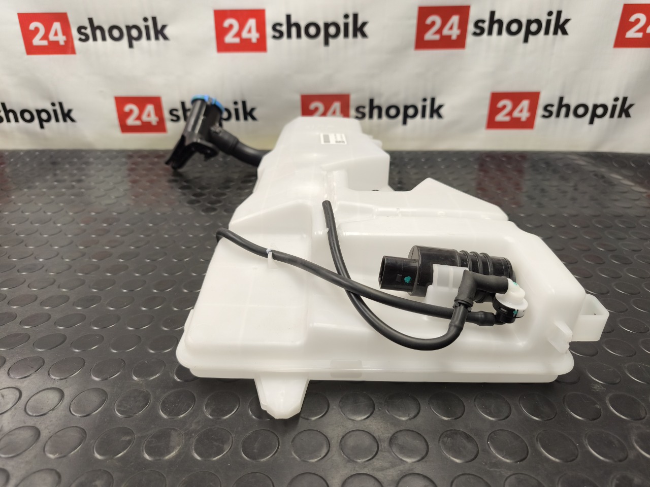 Бачок омывателя, 10000 рублей, Красноярск