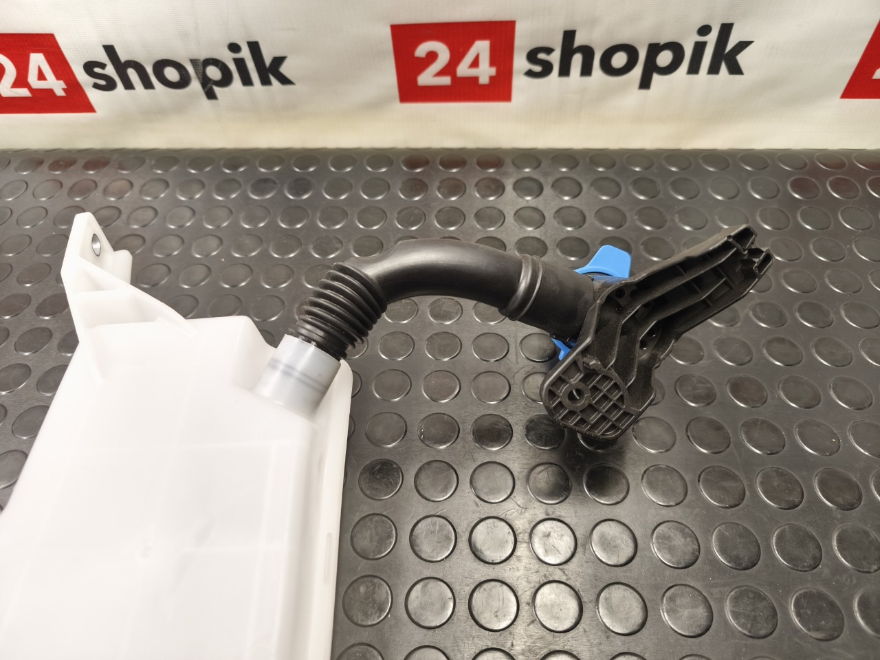 Бачок омывателя, 10000 рублей, Красноярск