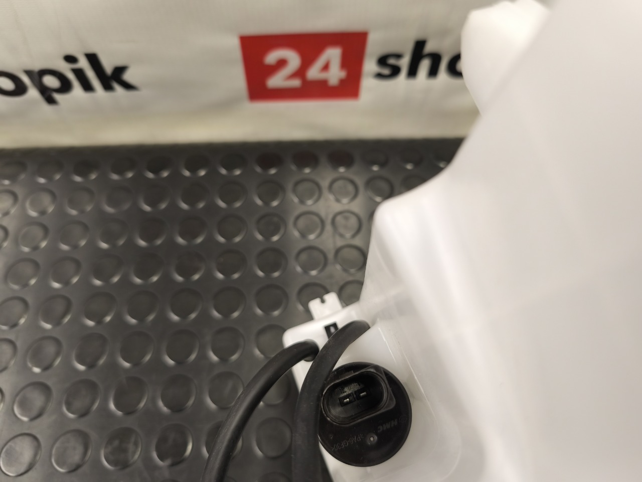 Бачок омывателя, 10000 рублей, Красноярск