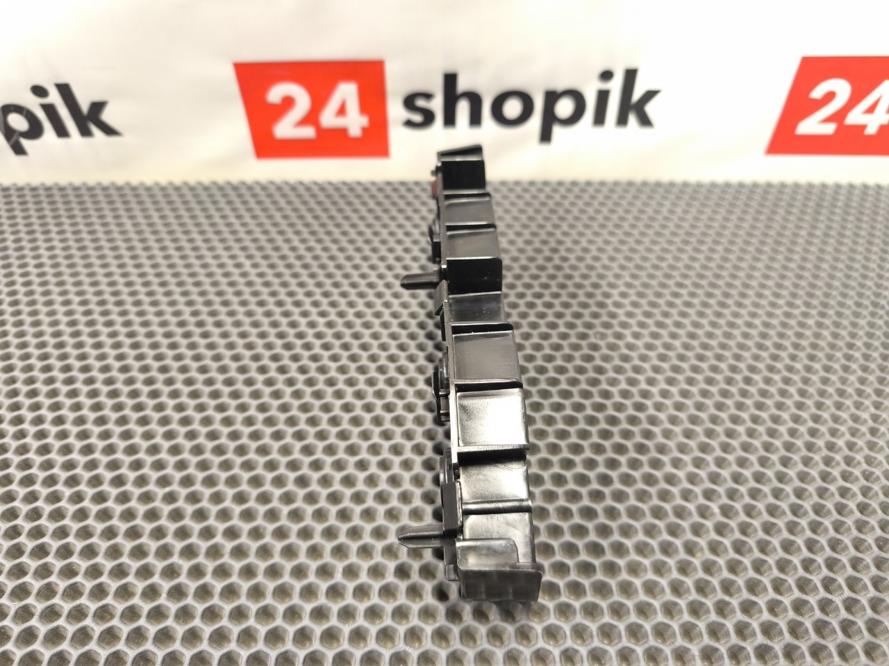 кронштейн бампера, 2200 рублей, Красноярск