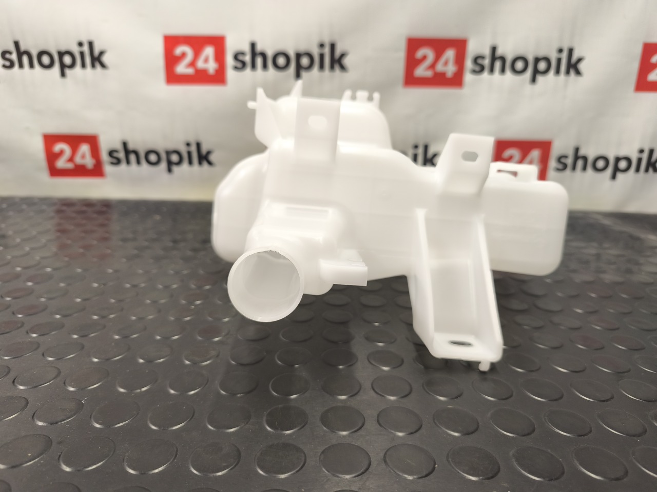 Бачок омывателя, 9800 рублей, Красноярск