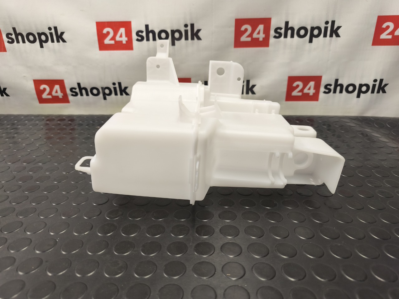 Бачок омывателя, 3000 рублей, Красноярск