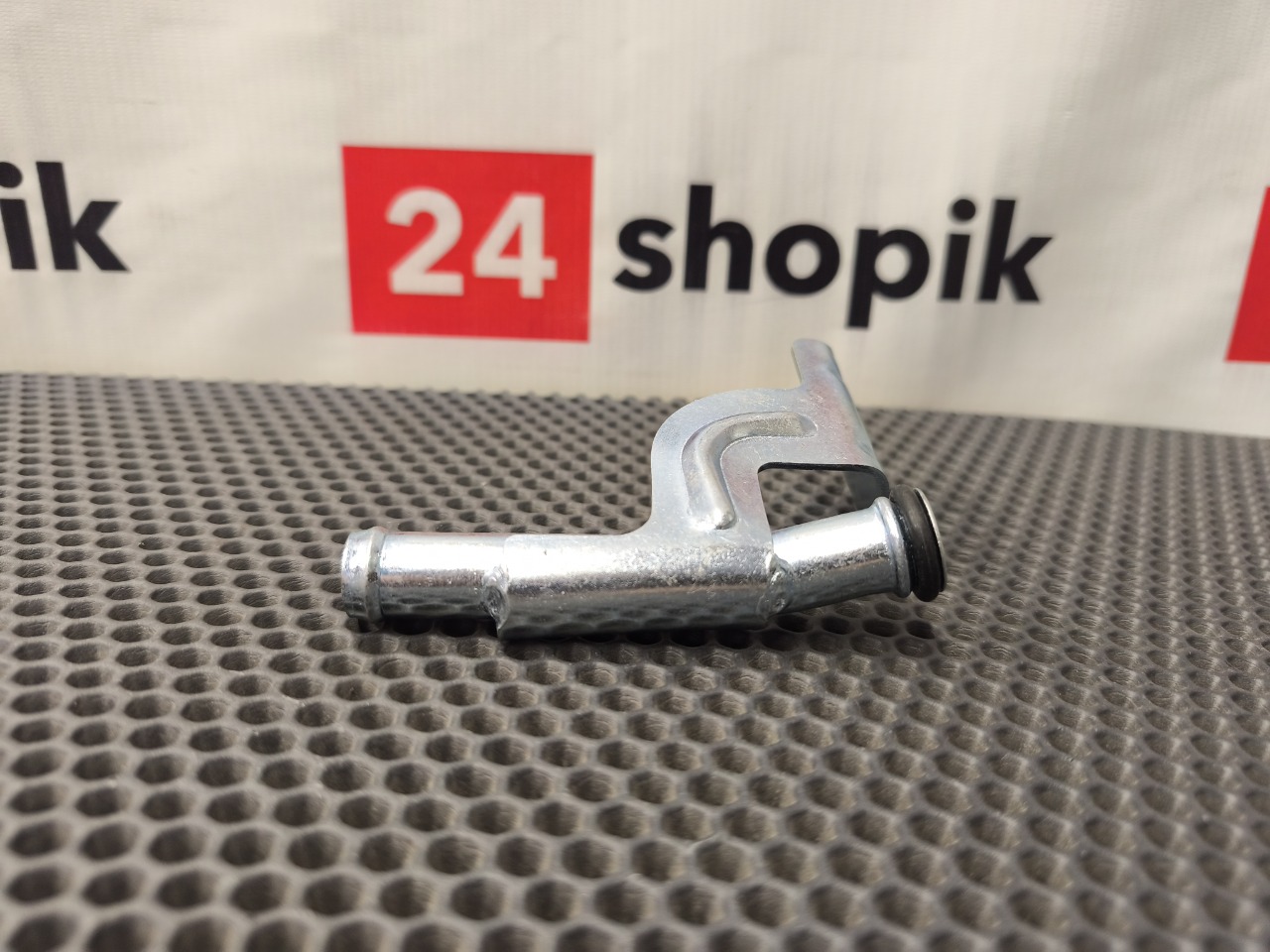 Трубка системы охлаждения, 1700 рублей, Красноярск