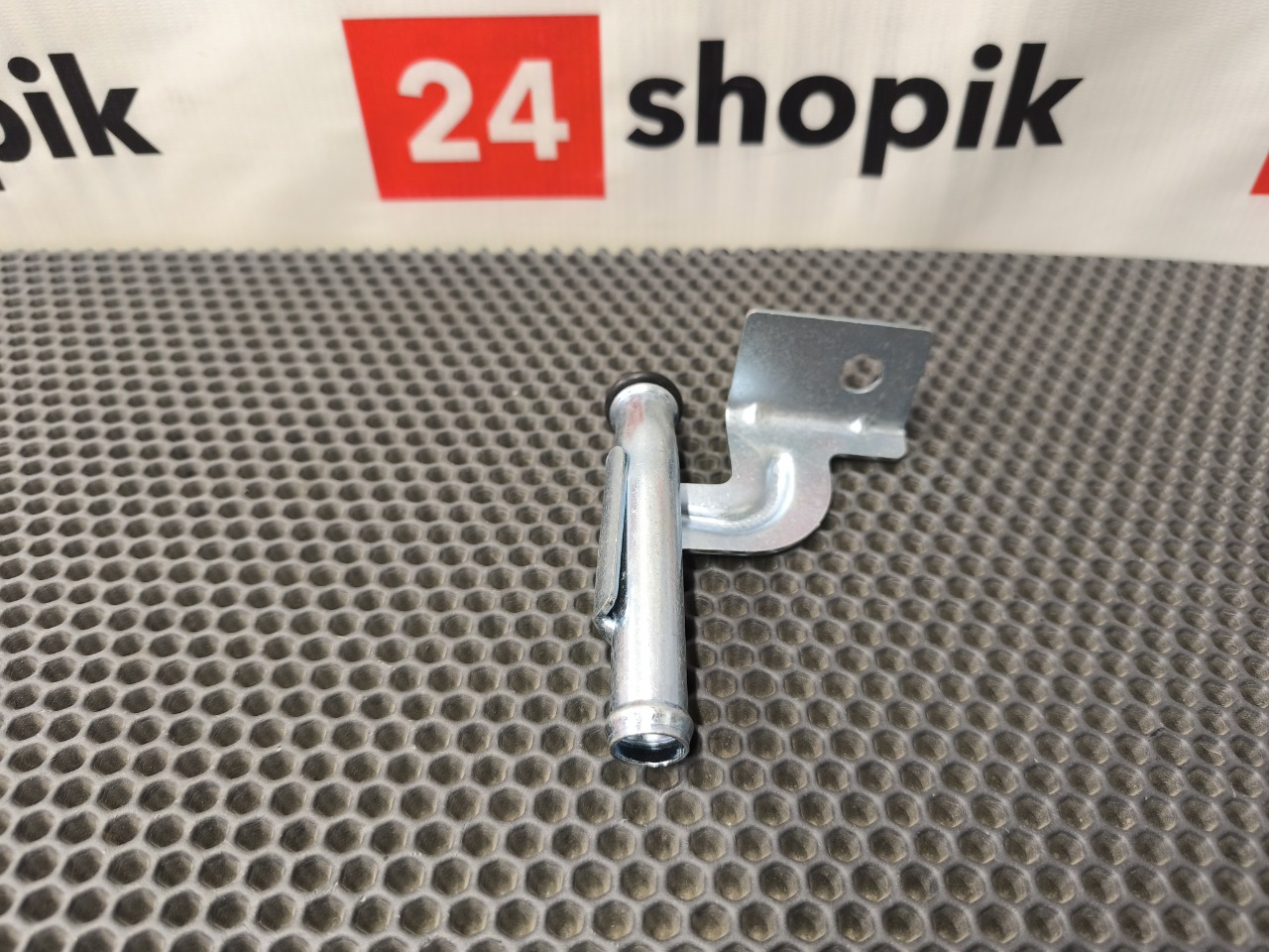 Трубка системы охлаждения, 1700 рублей, Красноярск