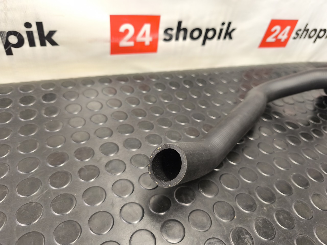 Патрубок системы охлаждения, 1700 рублей, Красноярск