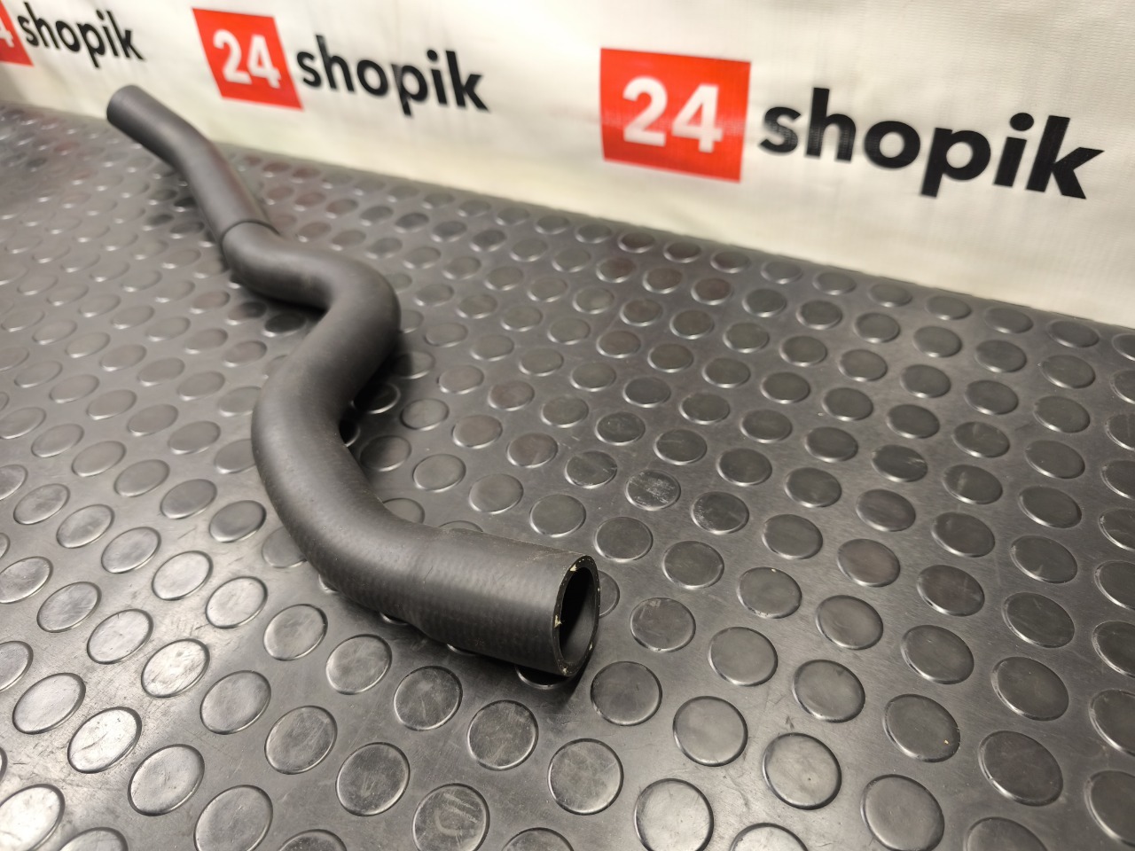 Патрубок системы охлаждения, 1700 рублей, Красноярск