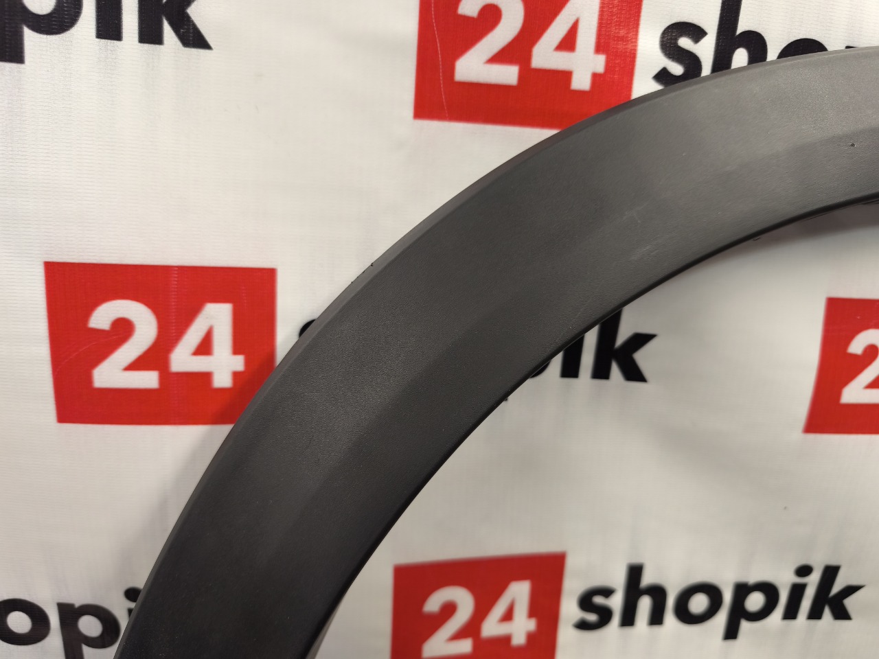 Накладка крыла, 4400 рублей, Красноярск