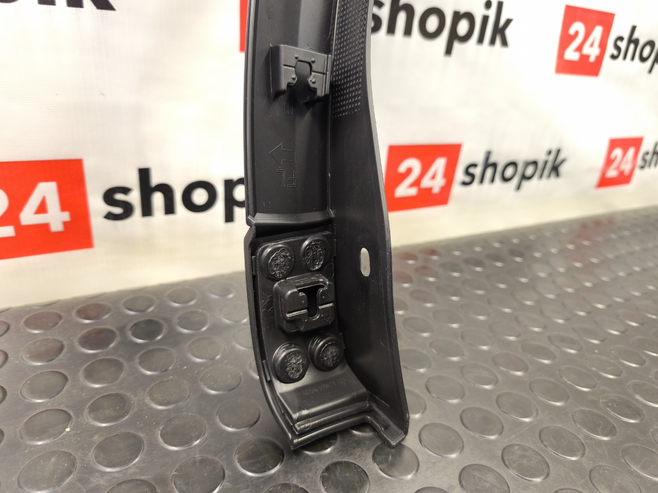 Накладка крыла, 4400 рублей, Красноярск