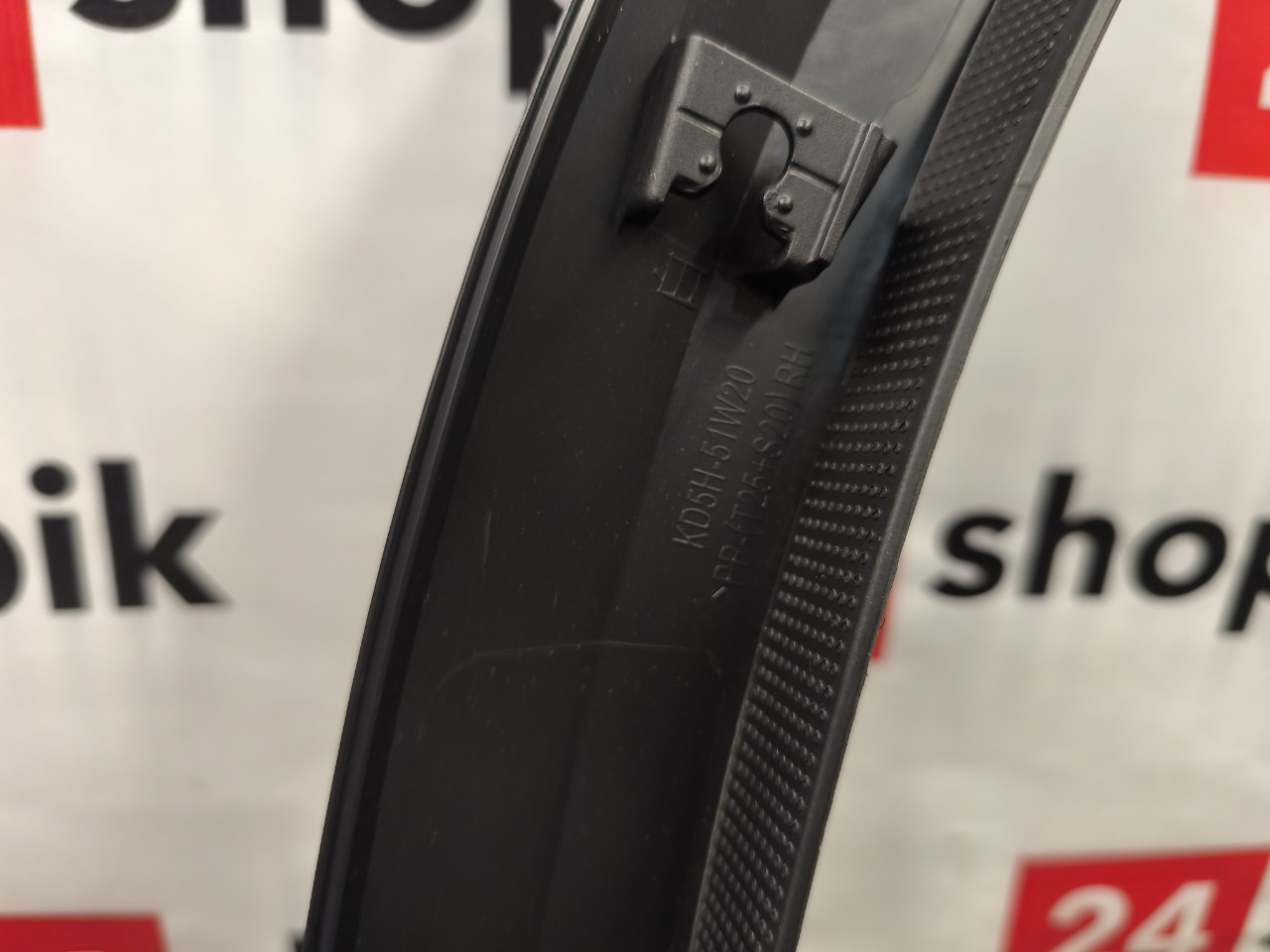 Накладка крыла, 4400 рублей, Красноярск