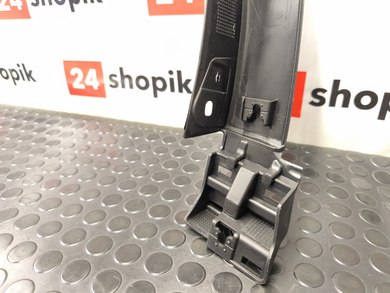 Накладка крыла, 4400 рублей, Красноярск