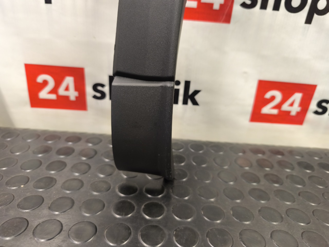 Накладка крыла, 4400 рублей, Красноярск